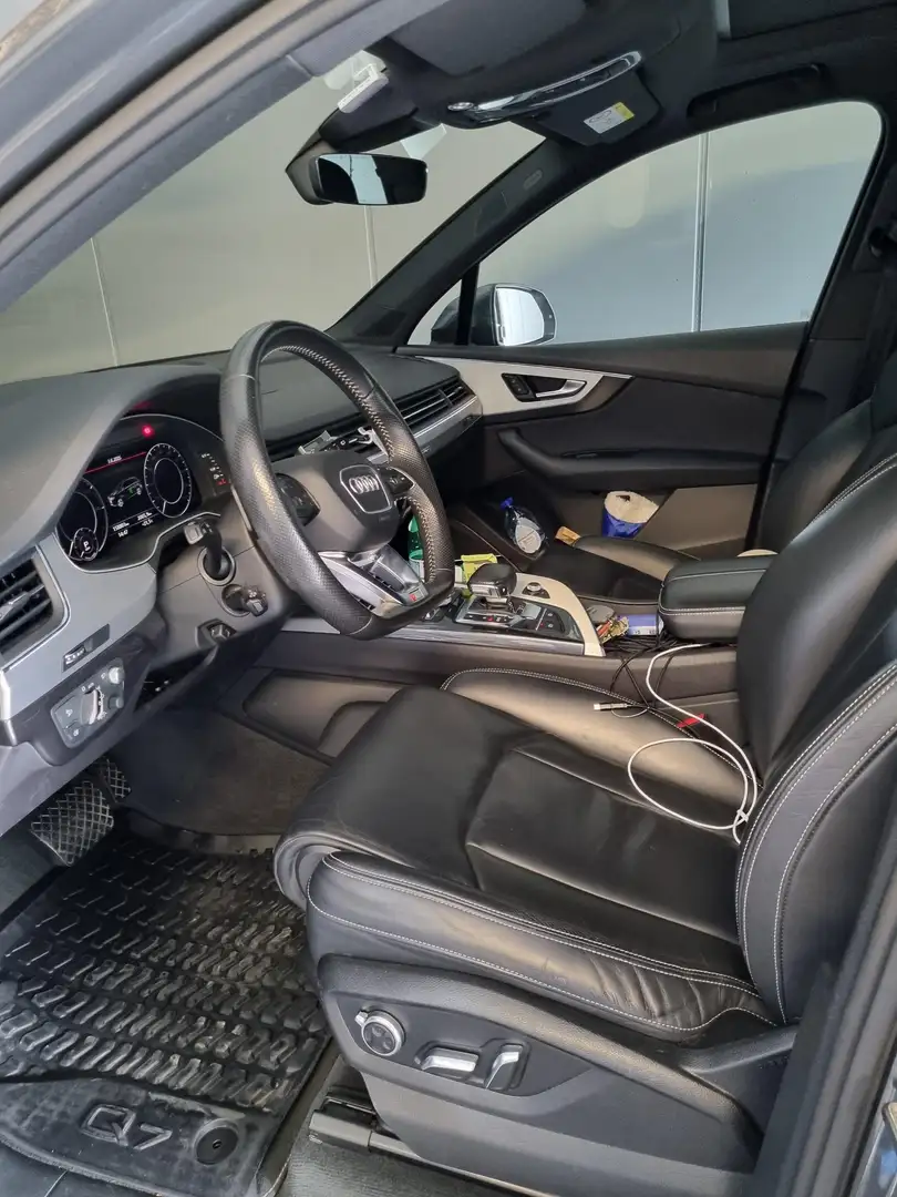 Audi Q7 Q7 3.0 TDi V6 Quattro e-tron PHEV Ti75 kW) Argent - 1