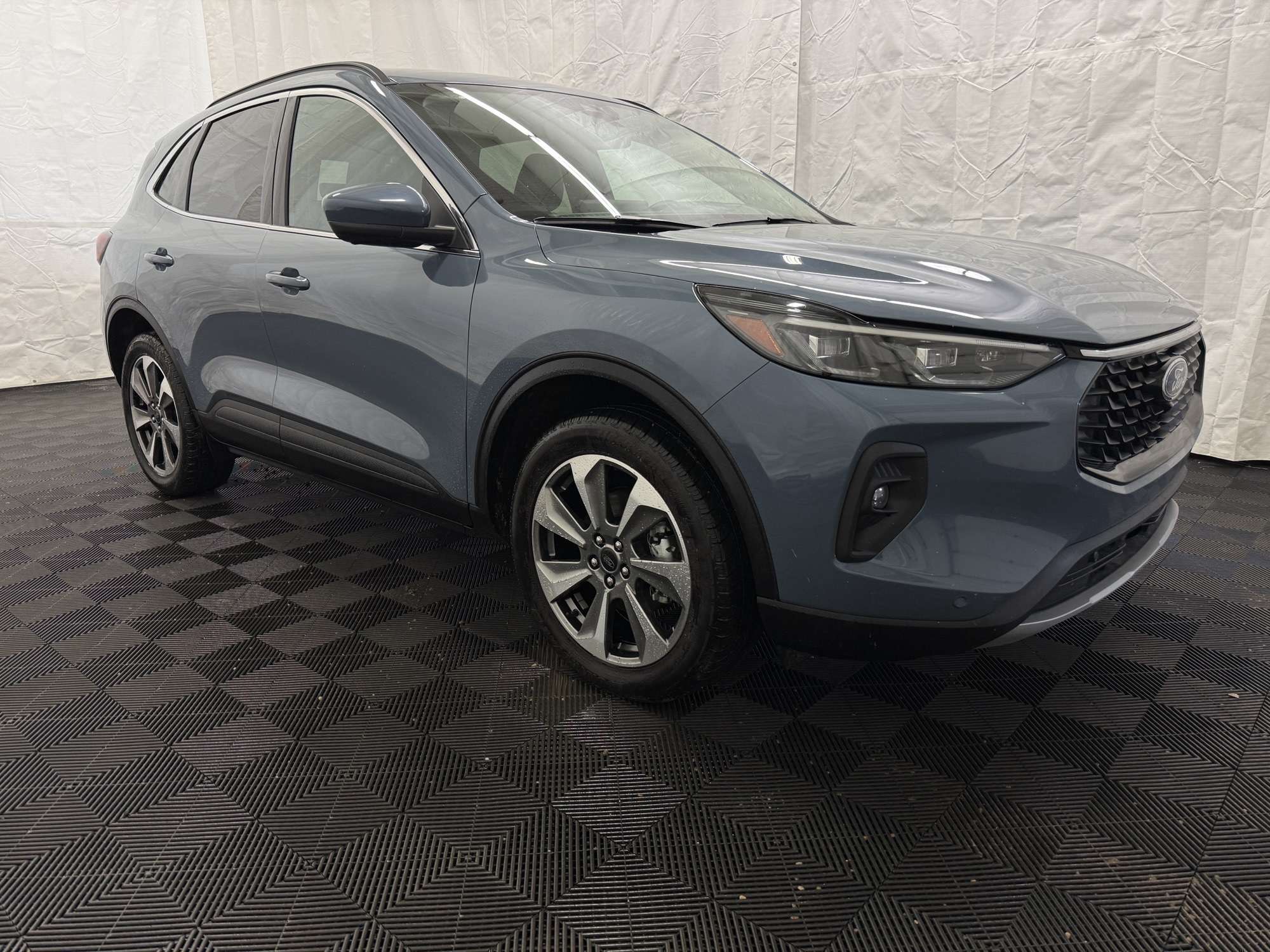 2024 Ford Escape Platinum AWD