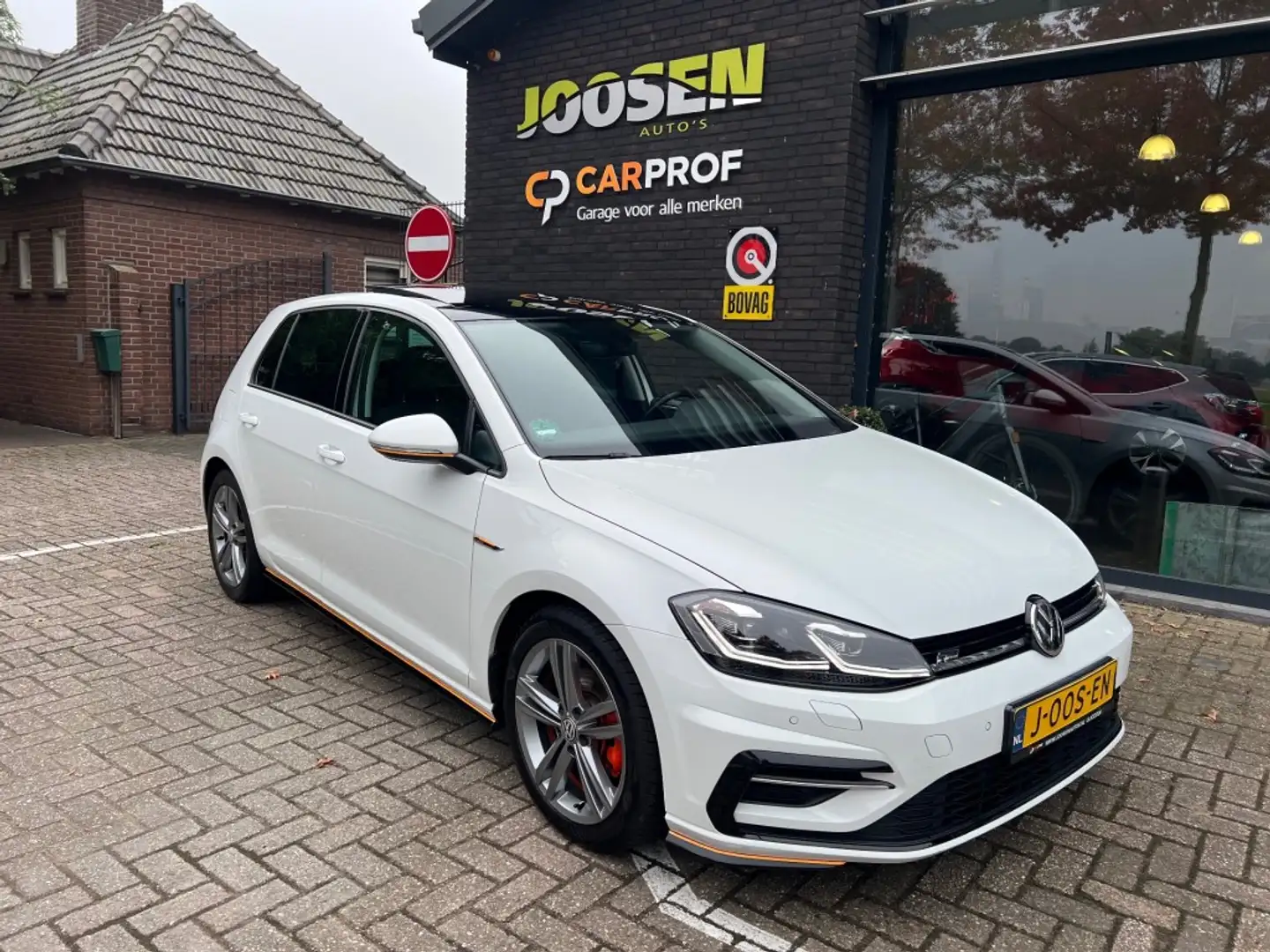 Volkswagen Golf 1.5 TSI HL BNS R LINE Blanc - 1