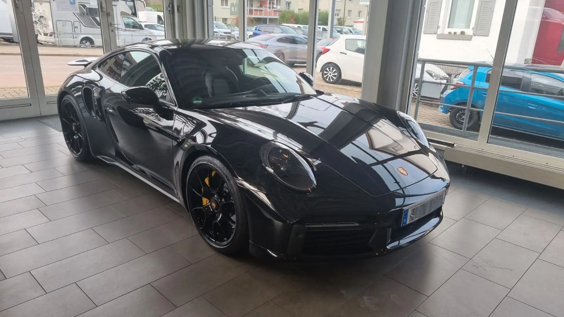 Porsche 992 Turbo S Lift/Schiebedach/Matrix/ACC Schwarz - 2