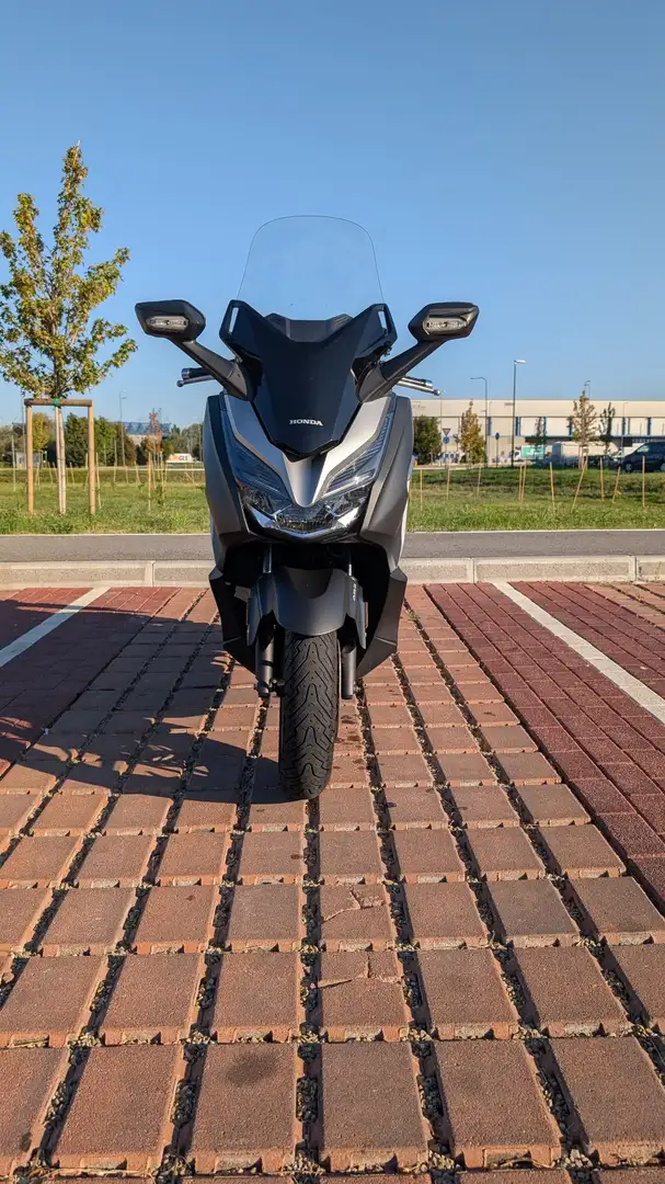 Honda Forza 300 ABS Noir - 2