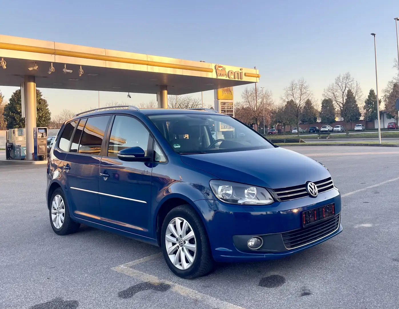 Volkswagen Touran 2.0 tdi Highline Business dsg - 1