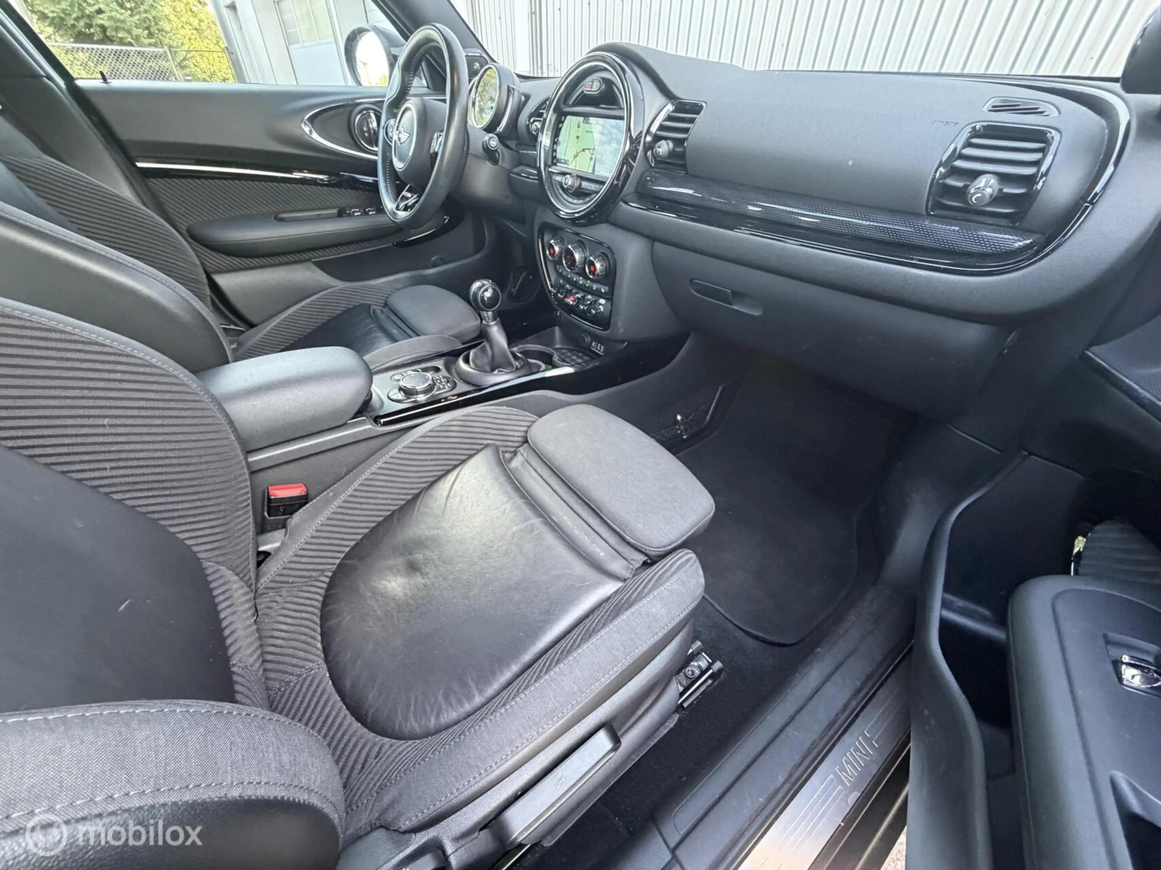 MINI Cooper Clubman 1.5 Chili Serious Business 2019 / Panodak / Carpla — photo 11