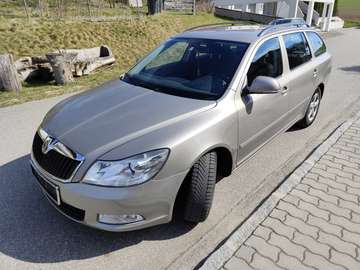Combi 1.6 TDI DPF Elegance