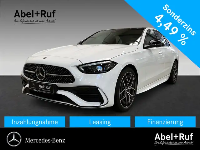 Mercedes-Benz 220 main image