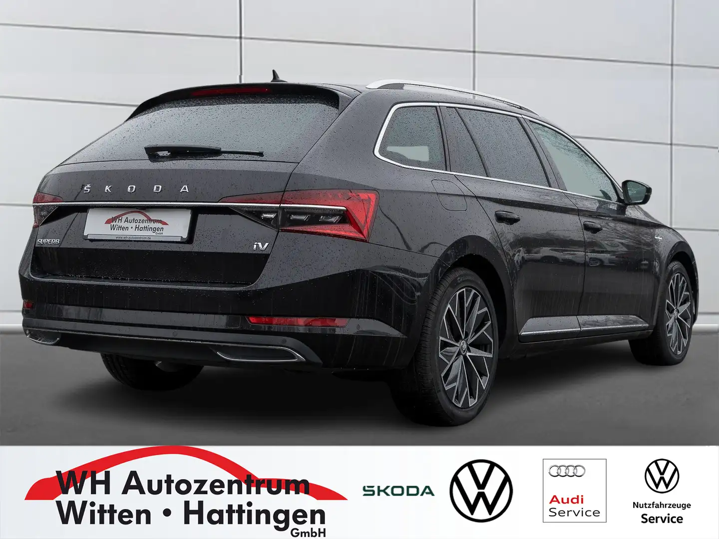 Skoda Superb Combi 1.4 TSI iV DSG L&K NAVI AREAVIEW DCC MATR... Schwarz - 2