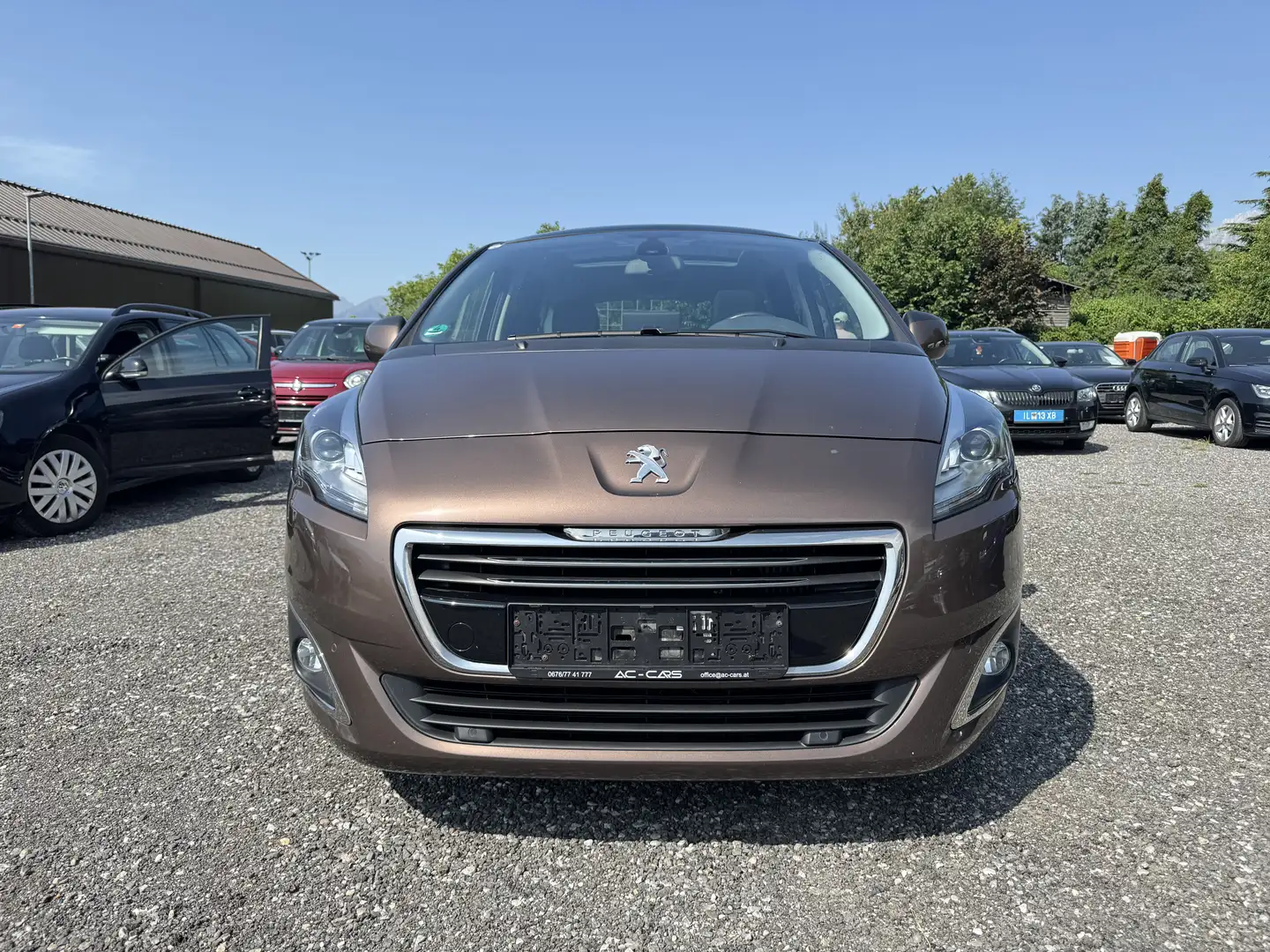 Peugeot 5008 Business-Line Brun - 2