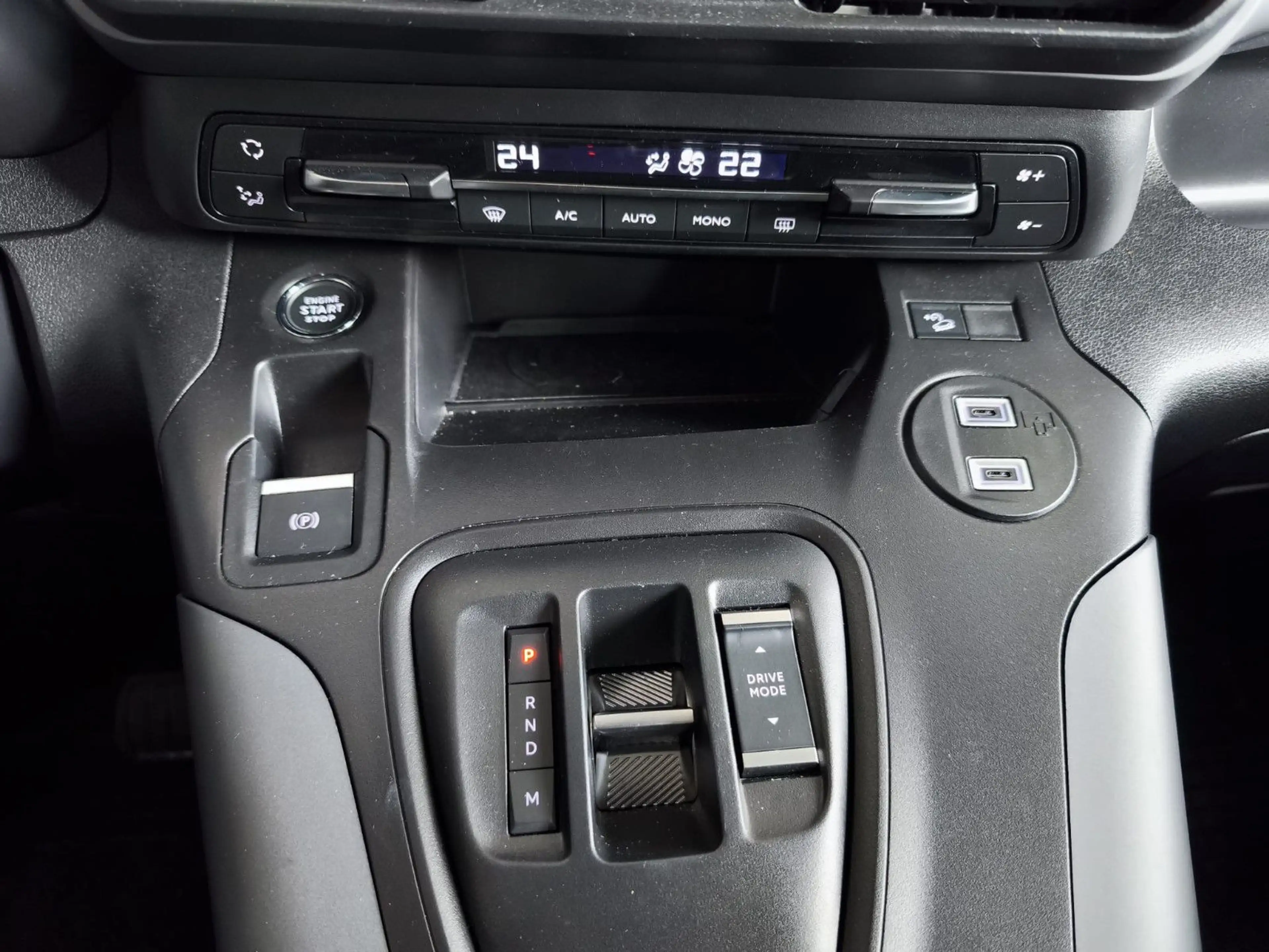 Opel Combo Life Elegance-L2H1-LED,Navi,RFK,7Sitzer,M1 — photo 9
