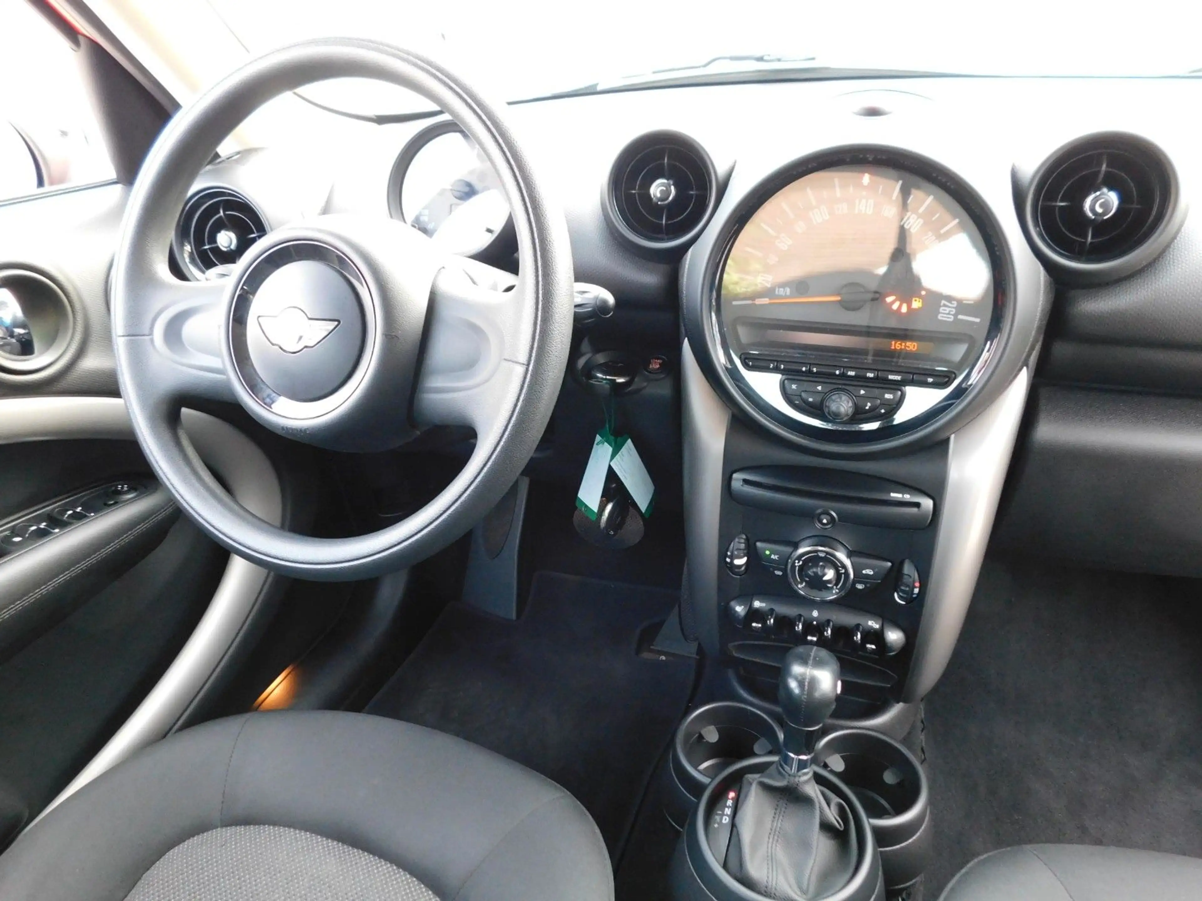 MINI Cooper D Countryman Cooper D All4 — photo 6