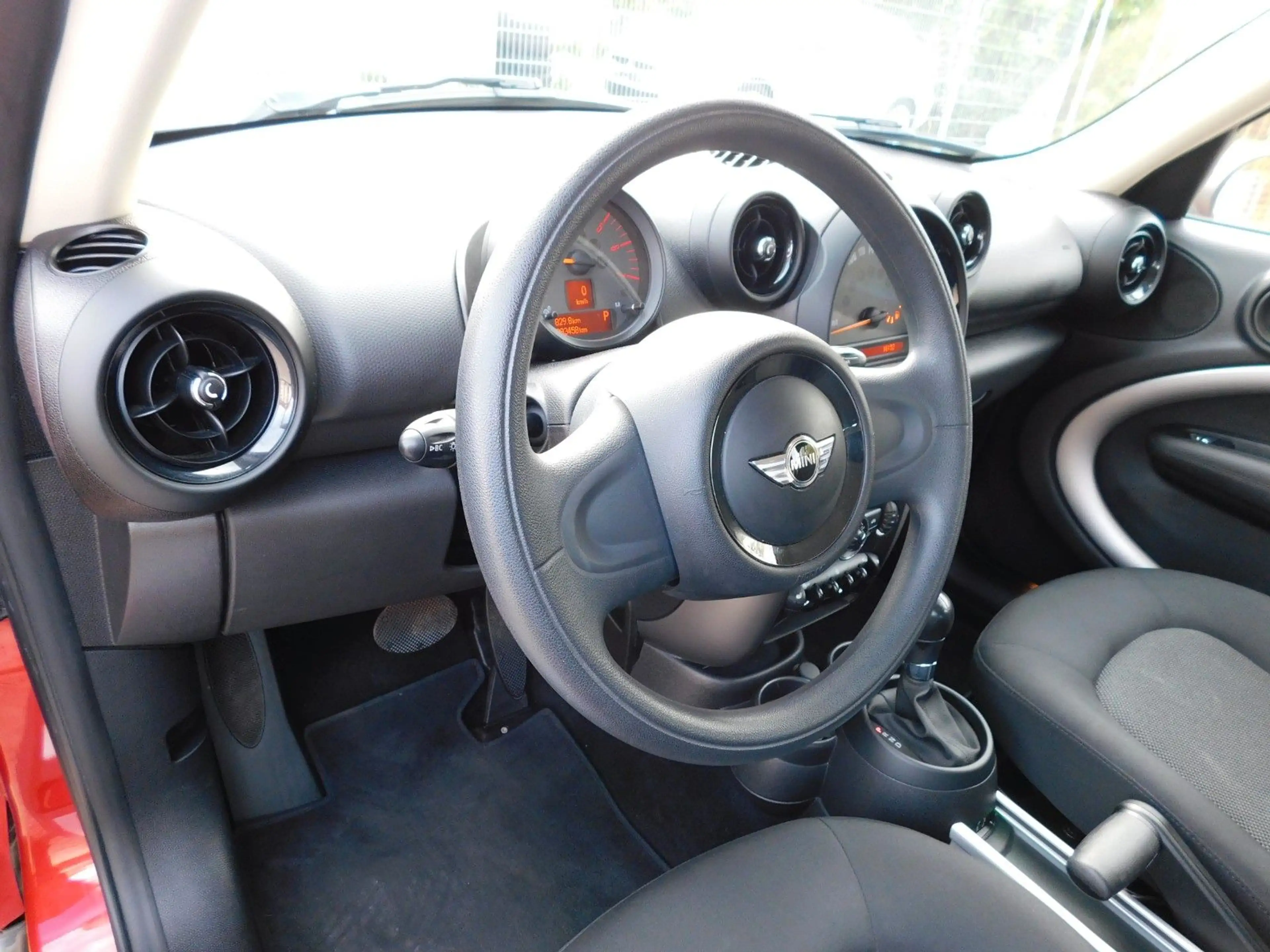 MINI Cooper D Countryman Cooper D All4 — photo 8
