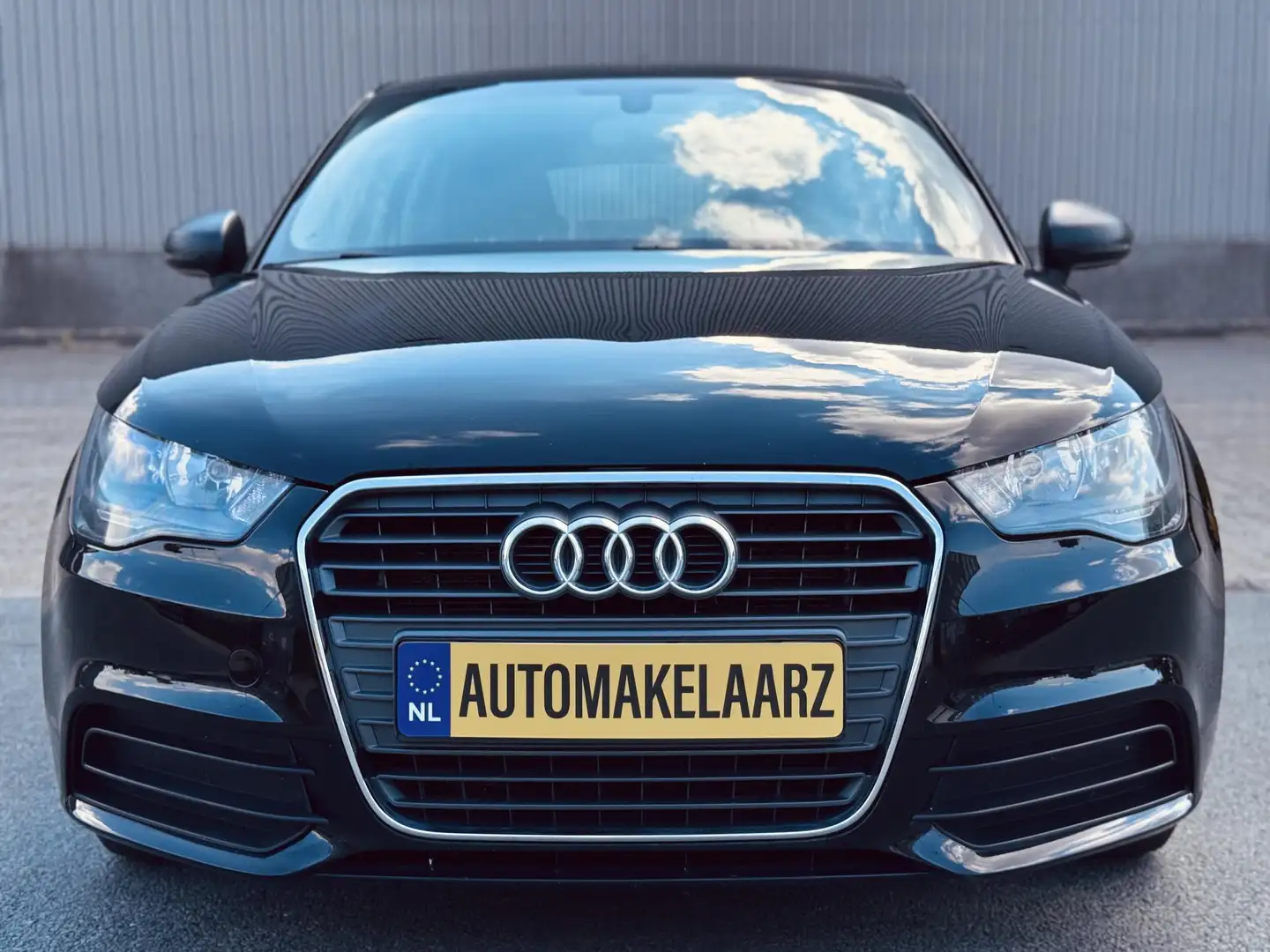 Audi A1 Sportback 1.2 TFSI Pro Line S Schwarz - 2
