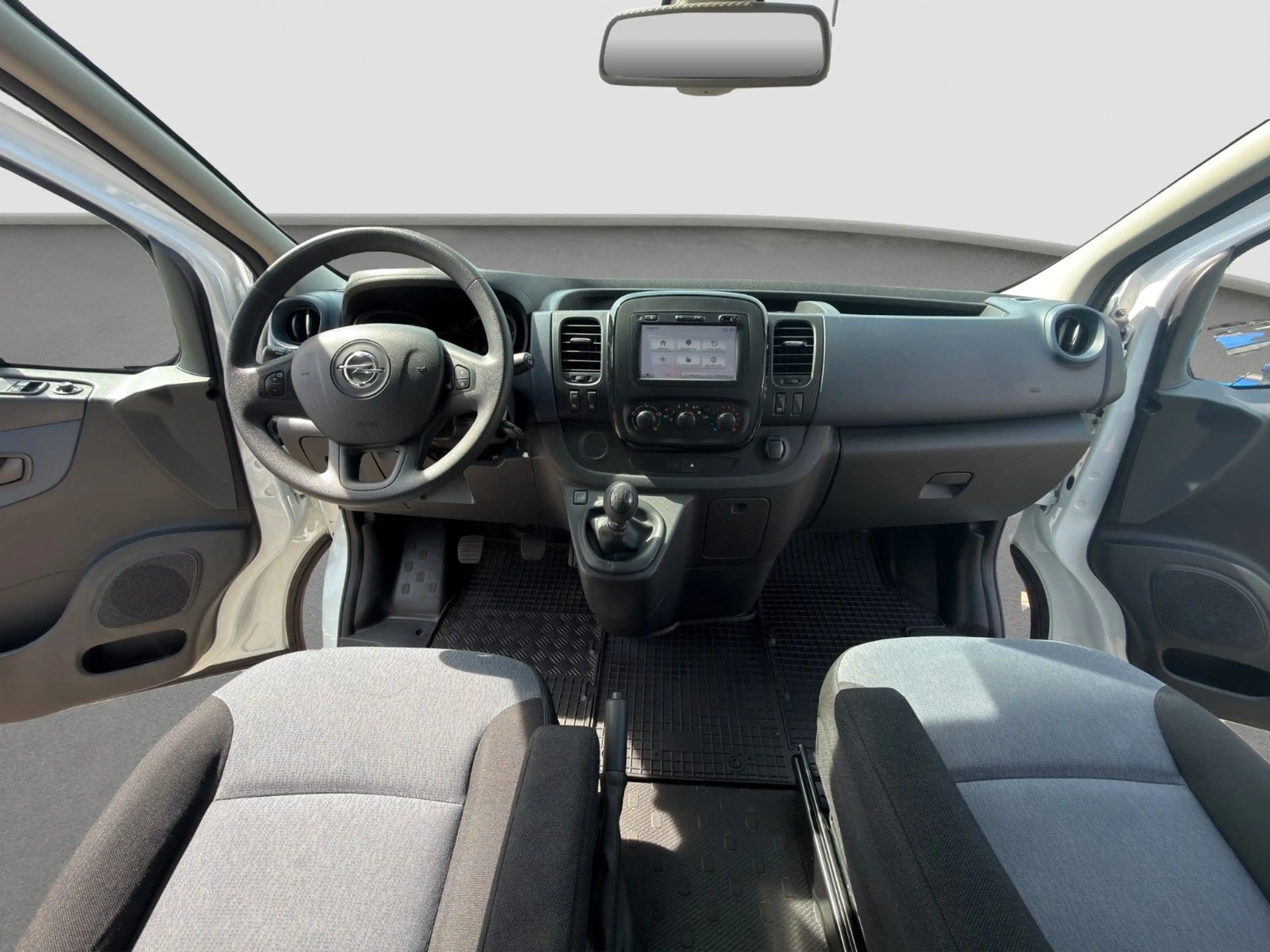 Opel Vivaro *8-Sitze*L2H1* Navi*Klima*PDC*SHZ*PDC* — photo 13