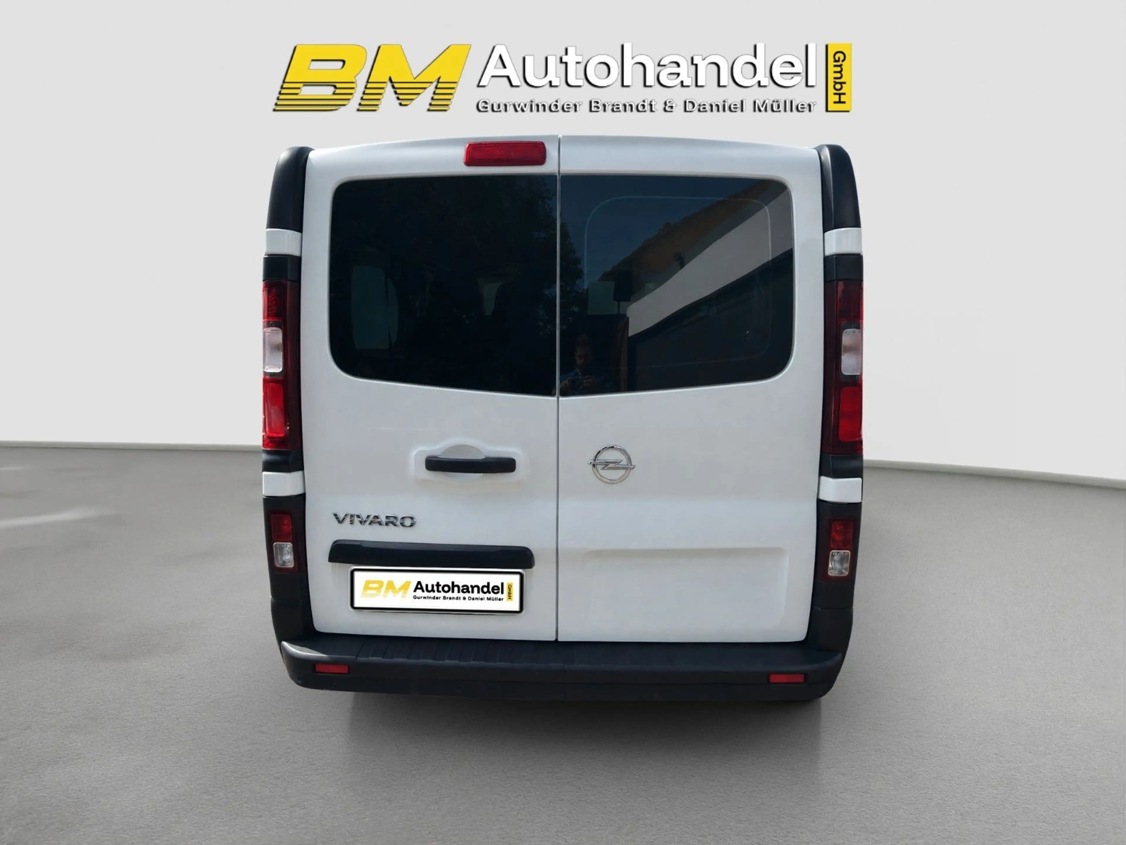 Opel Vivaro *8-Sitze*L2H1* Navi*Klima*PDC*SHZ*PDC* — photo 8