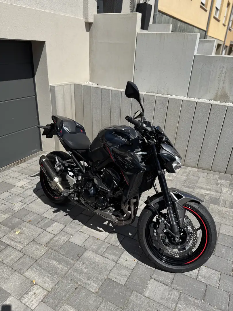 Kawasaki Z 900 Rouge - 1