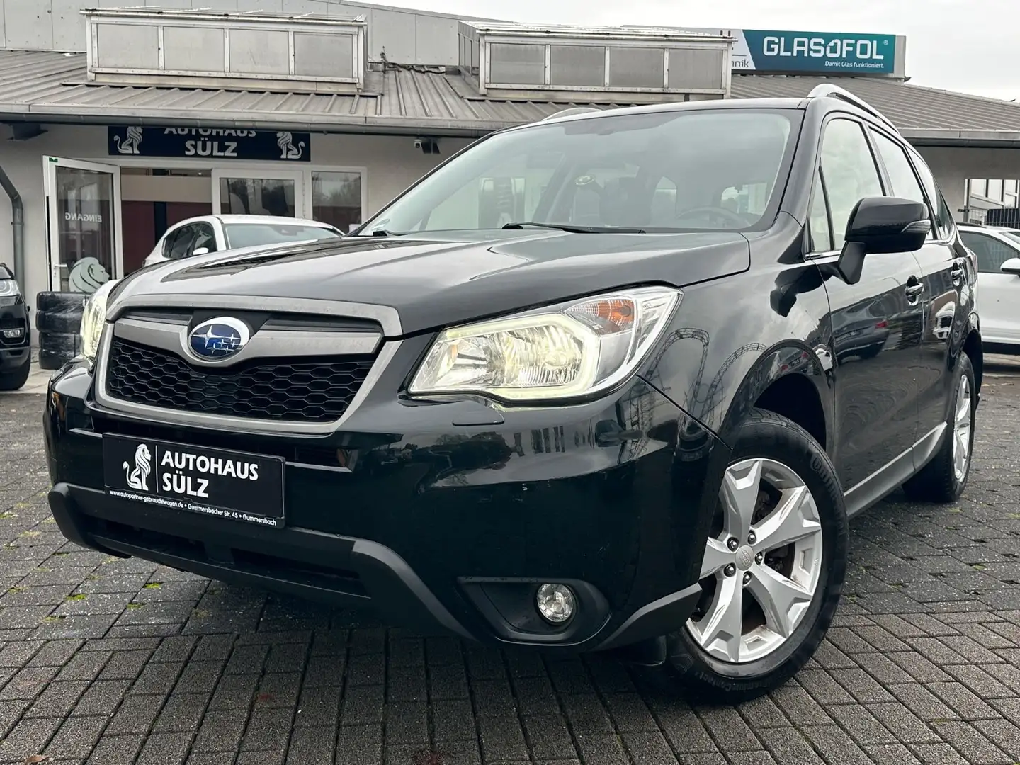 Subaru Forester 2.0d AWD Exclusive/AHK/Navi/Kamera Zwart - 1