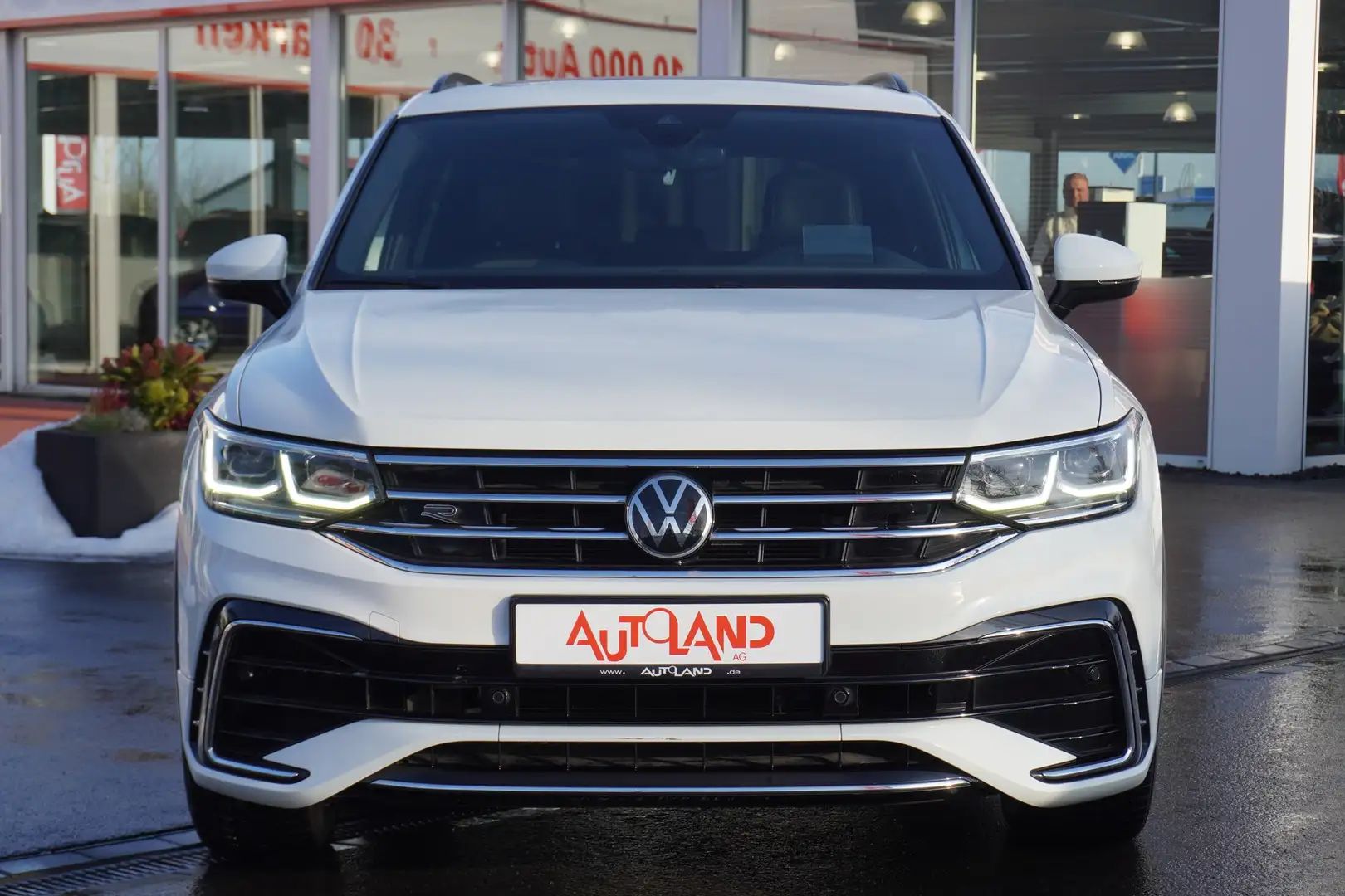 Volkswagen Tiguan 2.0 TDI R-Line LED Navi ACC Standheizung Blanc - 2