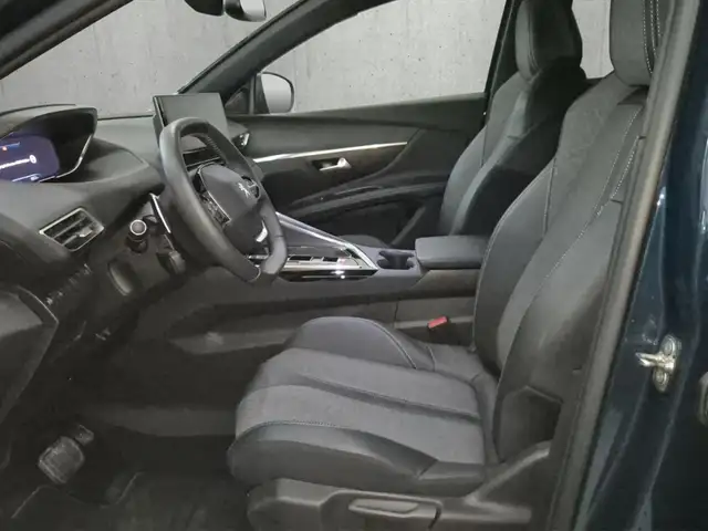 Peugeot 5008 view 9