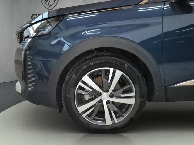 Peugeot 5008 view 11