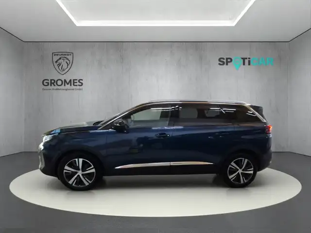 Peugeot 5008 view 6