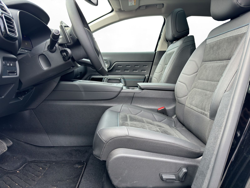 Citroen C5 Aircross BlueHDi 130 EAT8 MAX Schiebedach Nav — photo 8