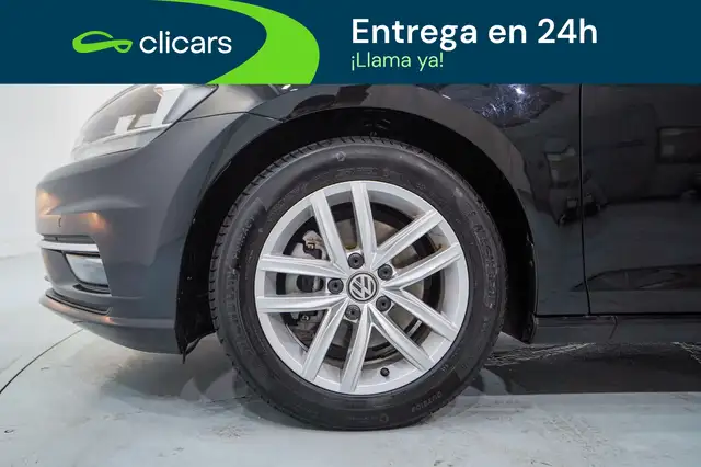 Volkswagen Golf view 11