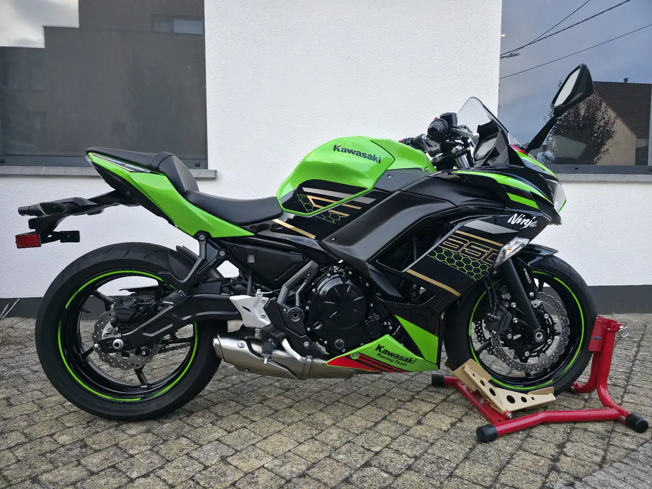 Kawasaki Ninja 650