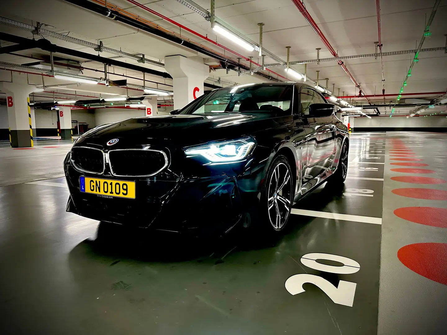 BMW 230 230i Coupe Aut. M Sport Černá - 2