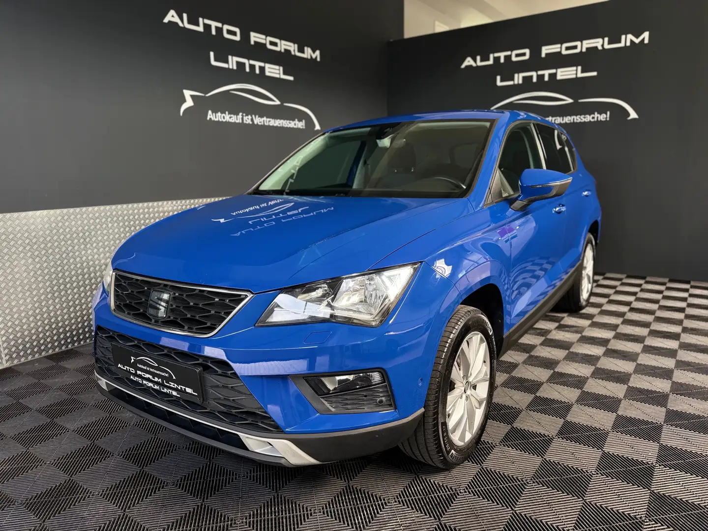 SEAT Ateca Style 2.0 TDI-2.HAND-LED-KAMERA-04.27 TÜV-DSG Bleu - 1