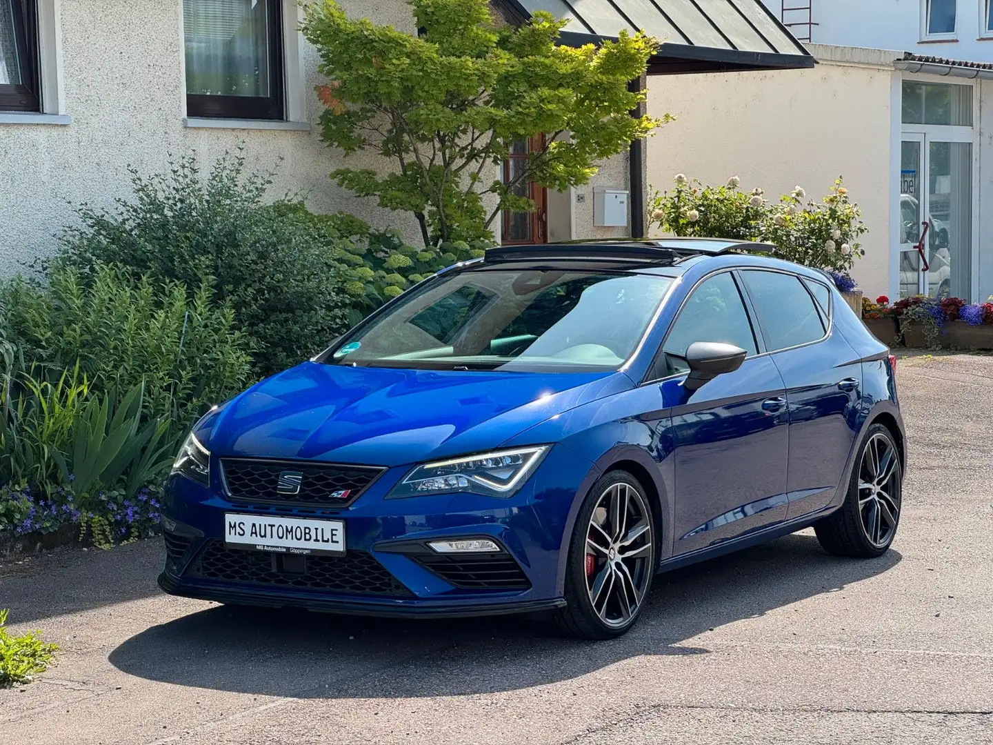 SEAT Leon Cupra 300 *PANORAMA*BEATS*ACC*DCC* Blau - 1