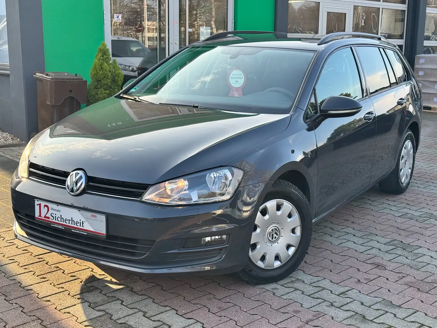 Volkswagen Golf Variant Trendline BMT Grau - 1