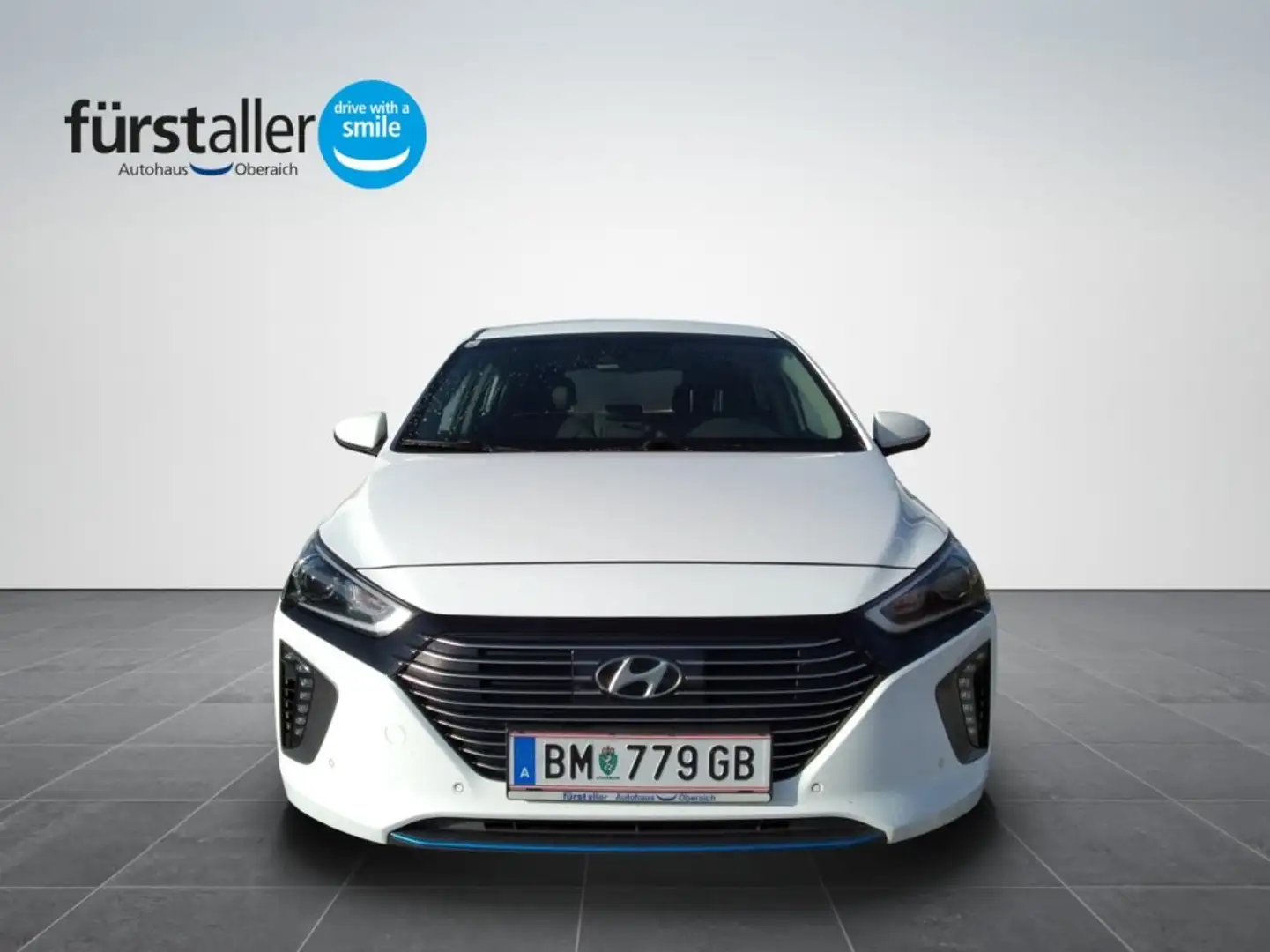 Hyundai IONIQ Hybrid Style 1,6 GDi HEV 601k-P2/5/6/7-O1 Weiß - 2