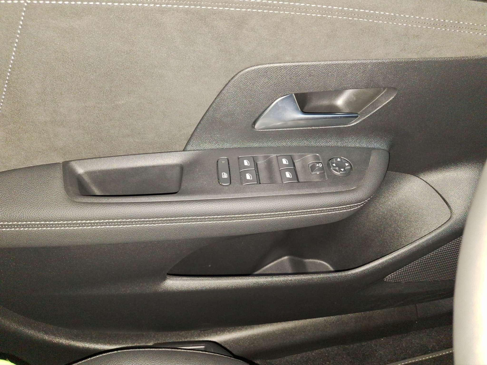 Opel Mokka E