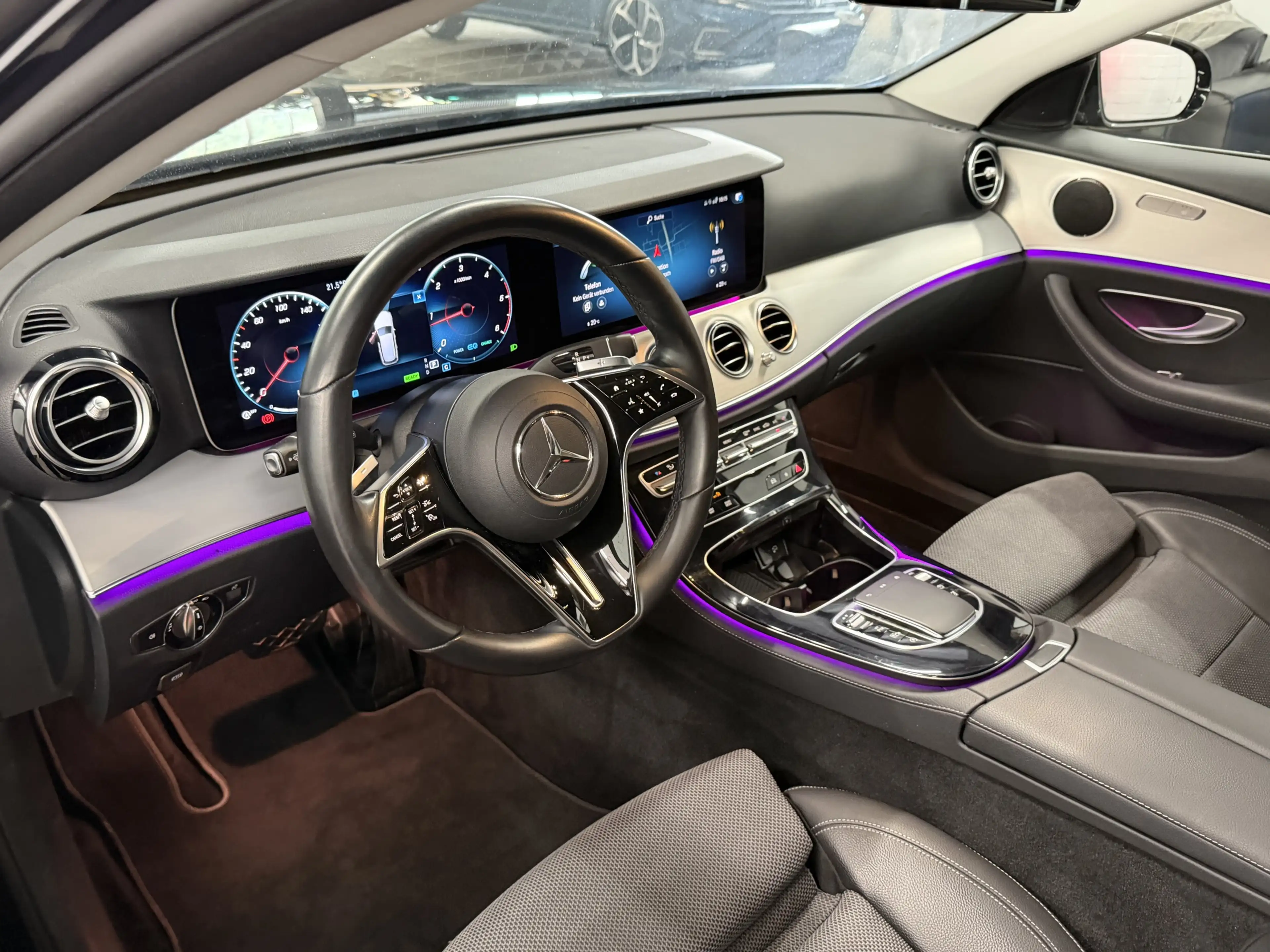 Mercedes-Benz E 220 d T 9G-TRONIC | RFK | LED | DAB — photo 9