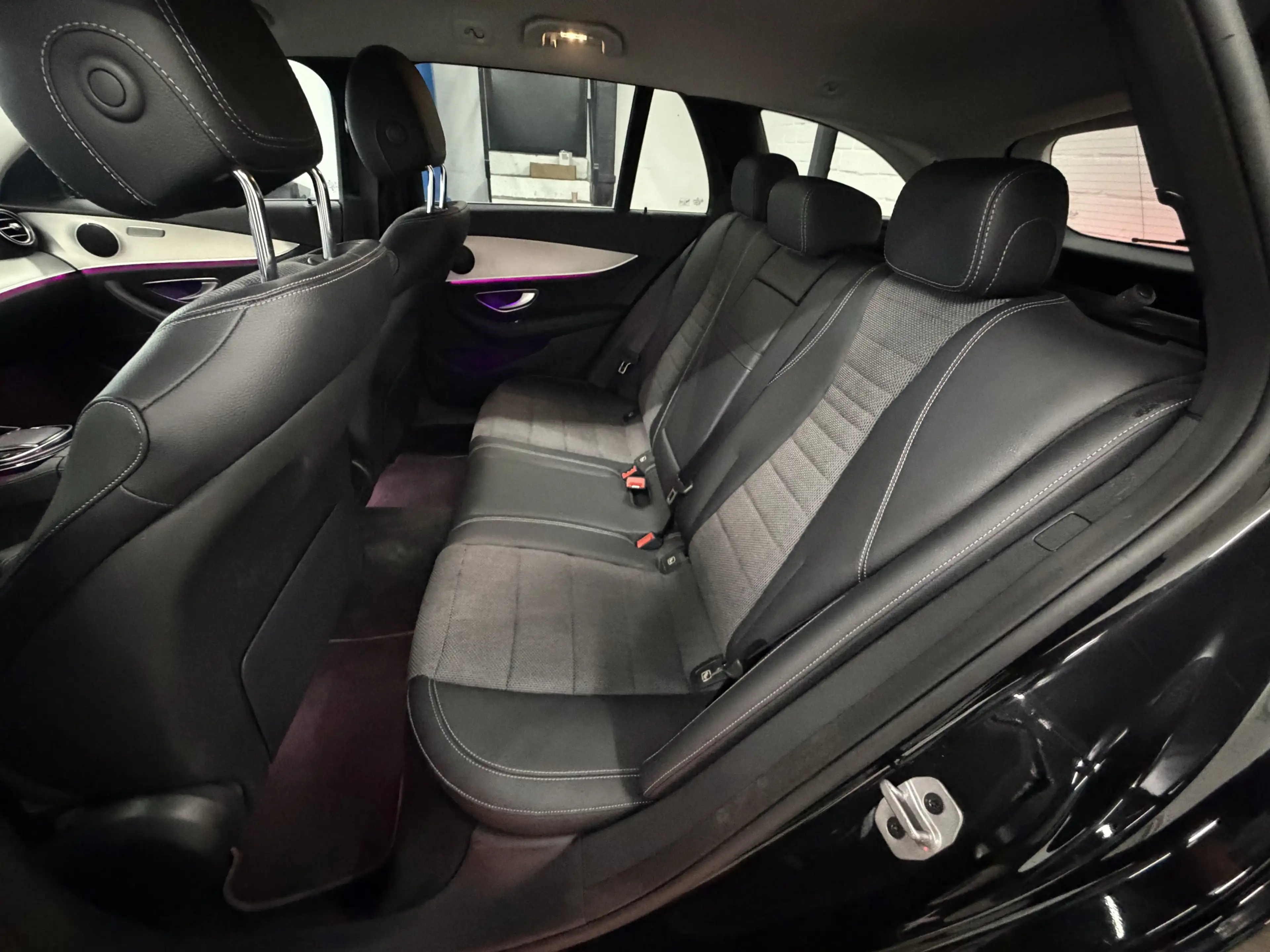 Mercedes-Benz E 220 d T 9G-TRONIC | RFK | LED | DAB — photo 6