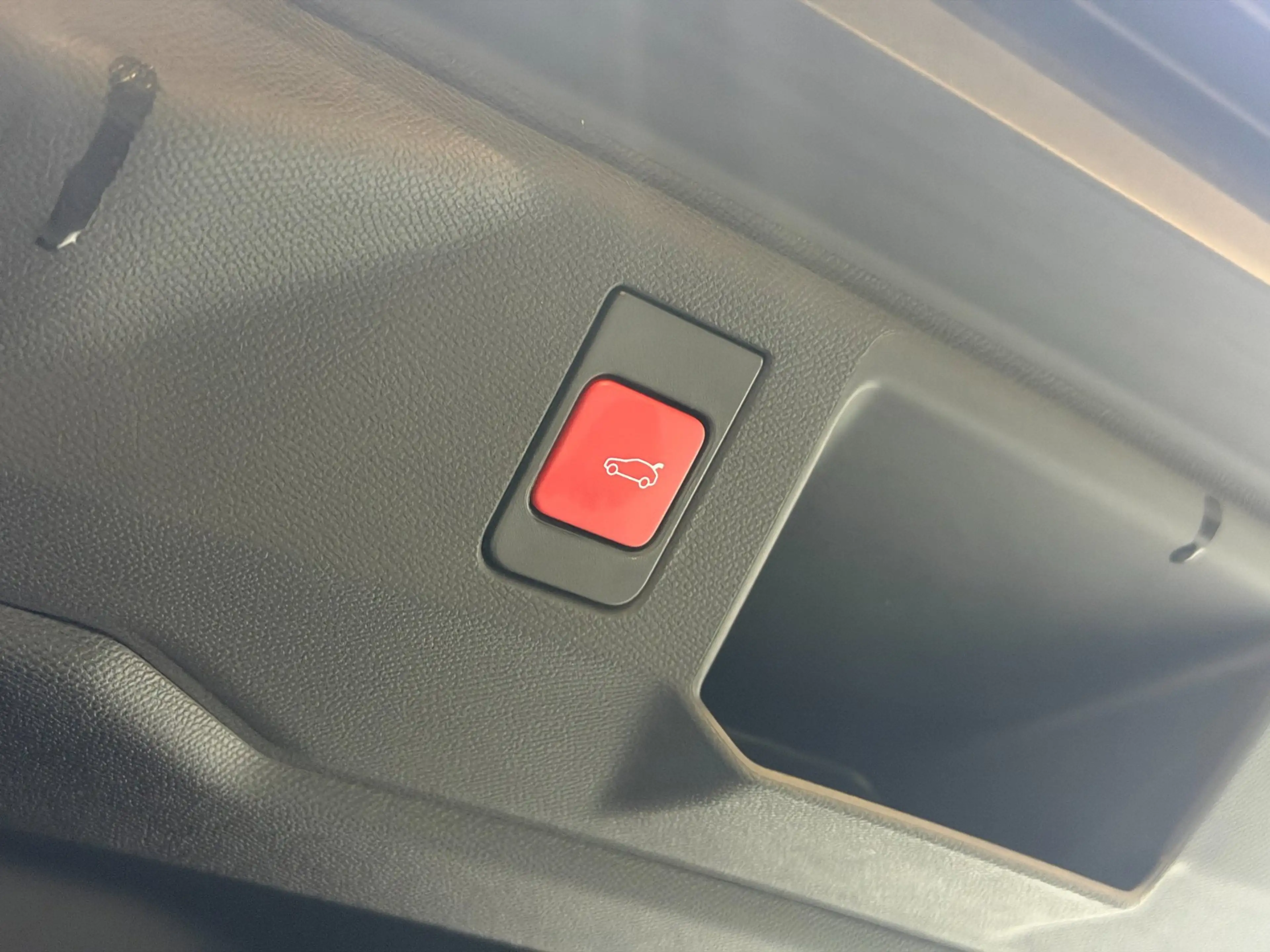 Peugeot 5008 1.2 Hybrid 145 GT 7p - (360) Camera - ACC - Clima — photo 7