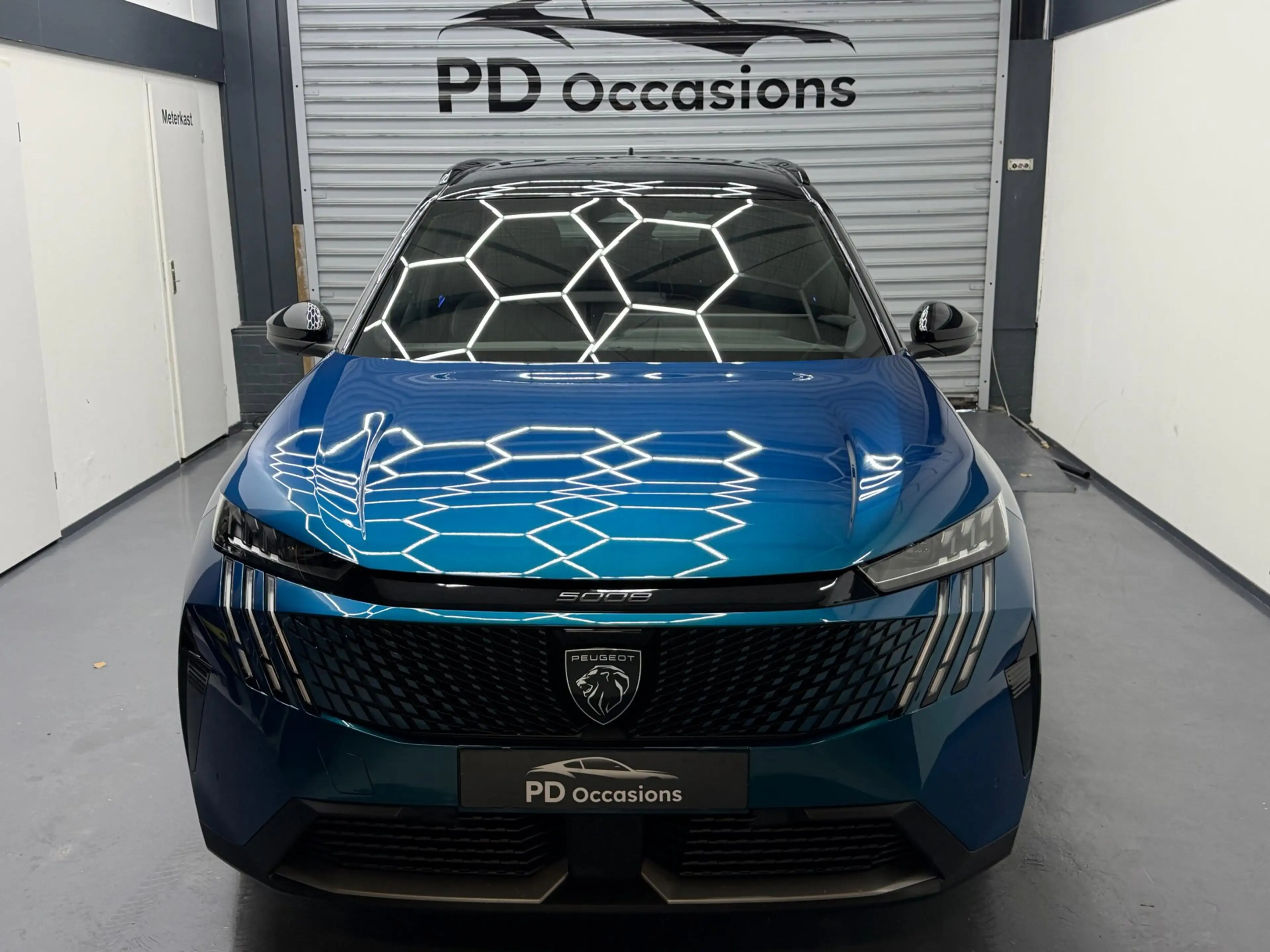 Peugeot 5008 1.2 Hybrid 145 GT 7p - (360) Camera - ACC - Clima — photo 2