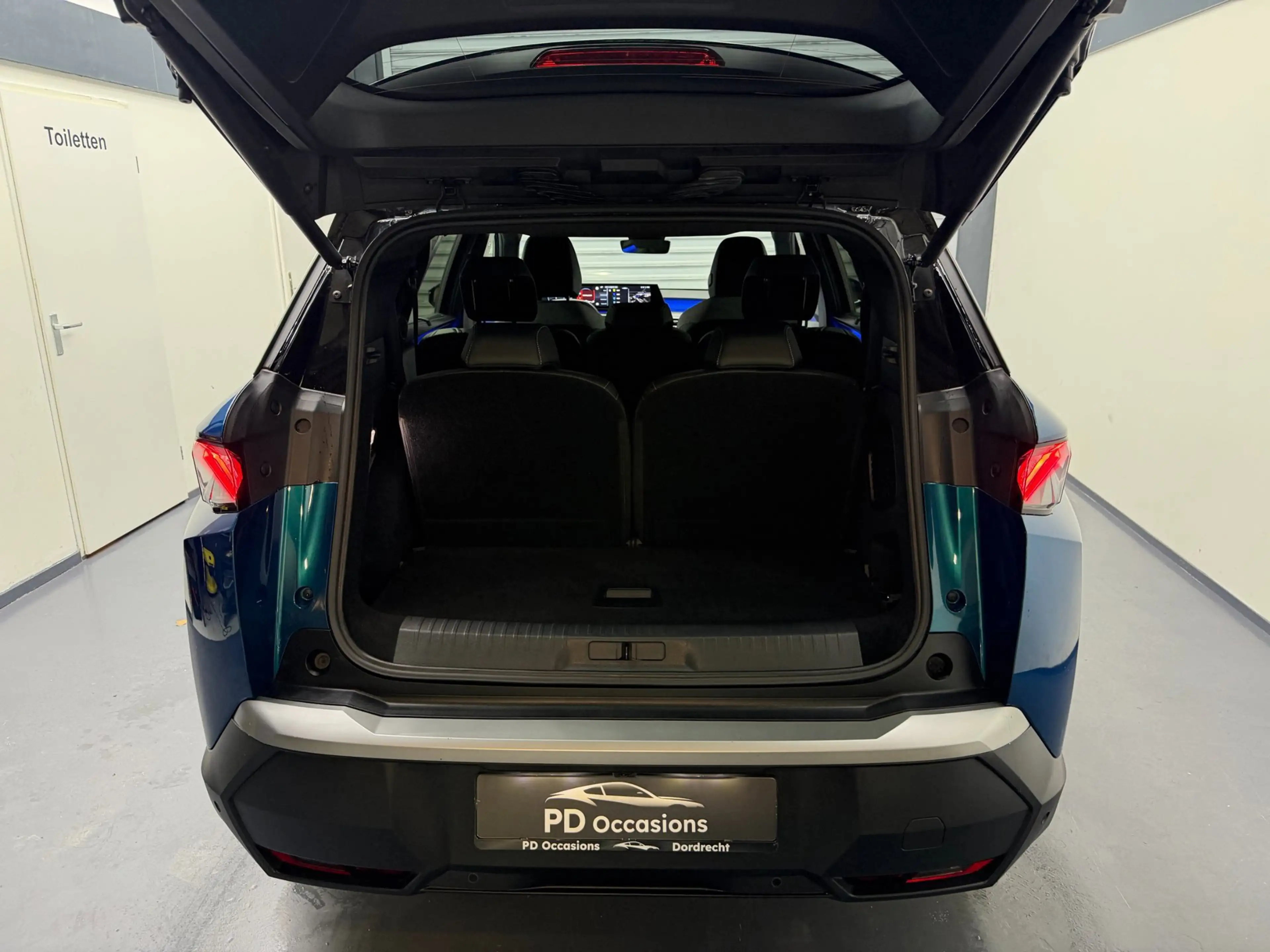 Peugeot 5008 1.2 Hybrid 145 GT 7p - (360) Camera - ACC - Clima — photo 5