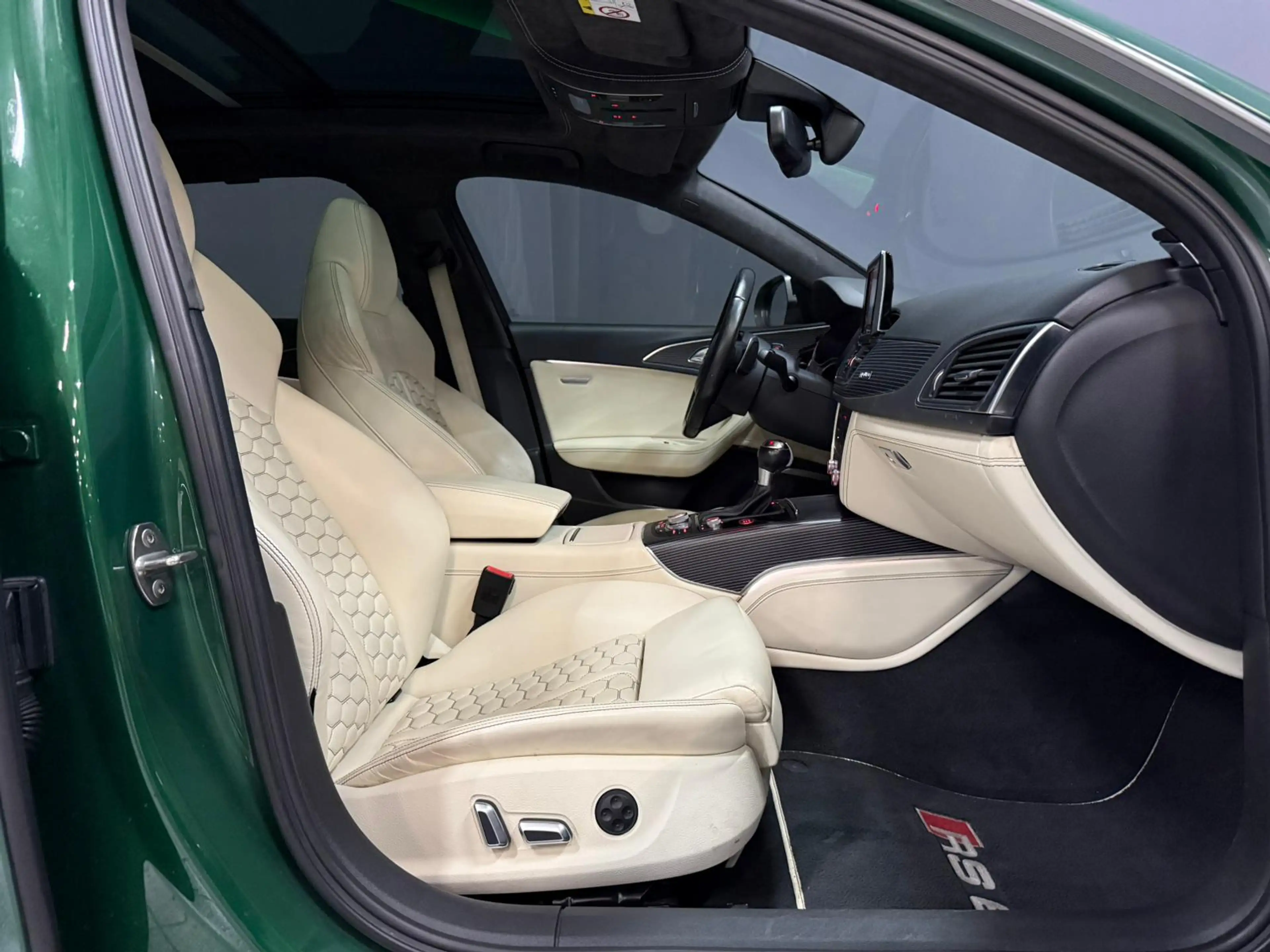 Audi RS6 Performance 4.0 TFSI quattro Pro Line Plus | Audi — photo 24