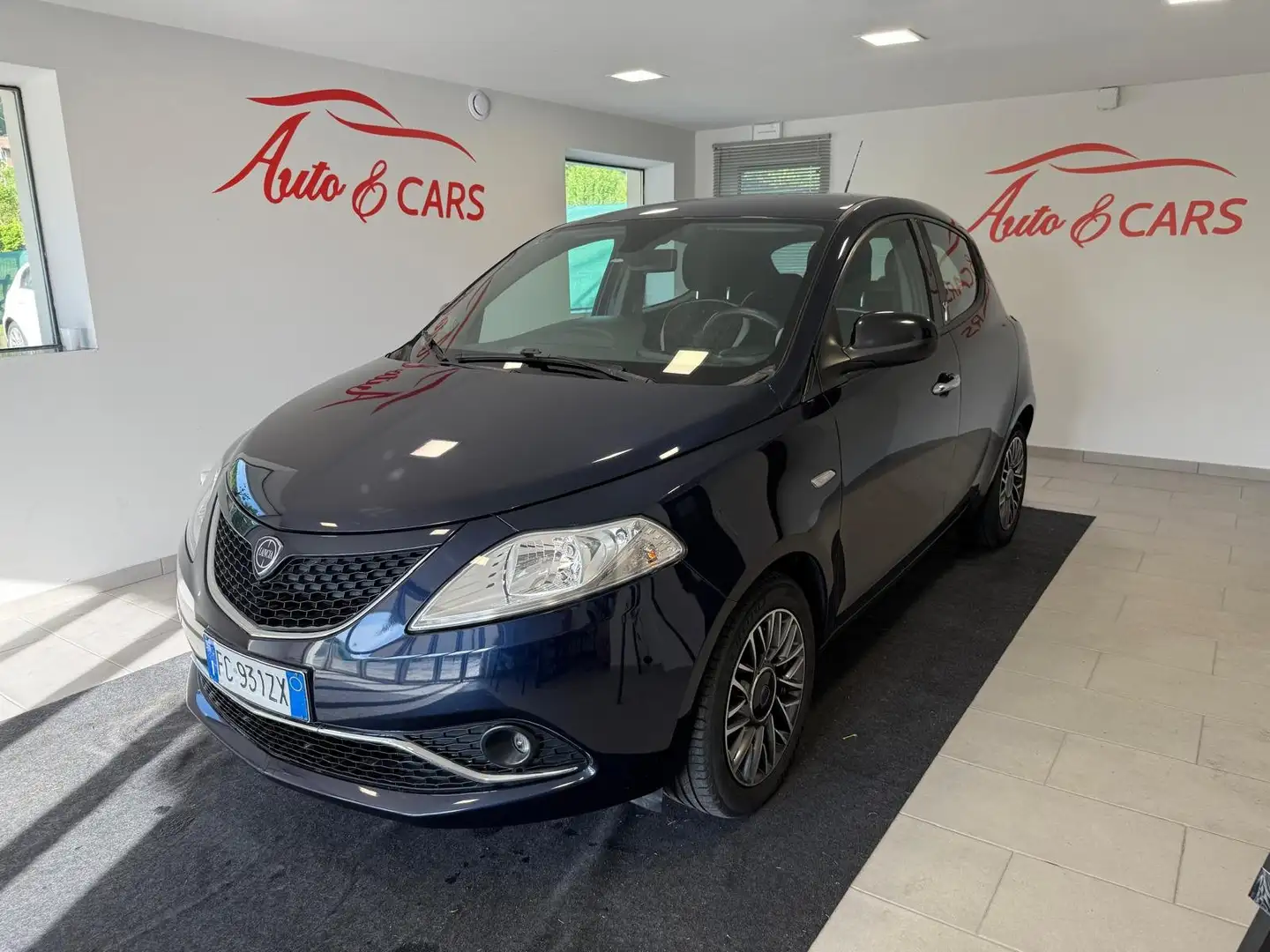 Lancia Ypsilon Ypsilon 1.3 mjt Platinum s Bleu - 1