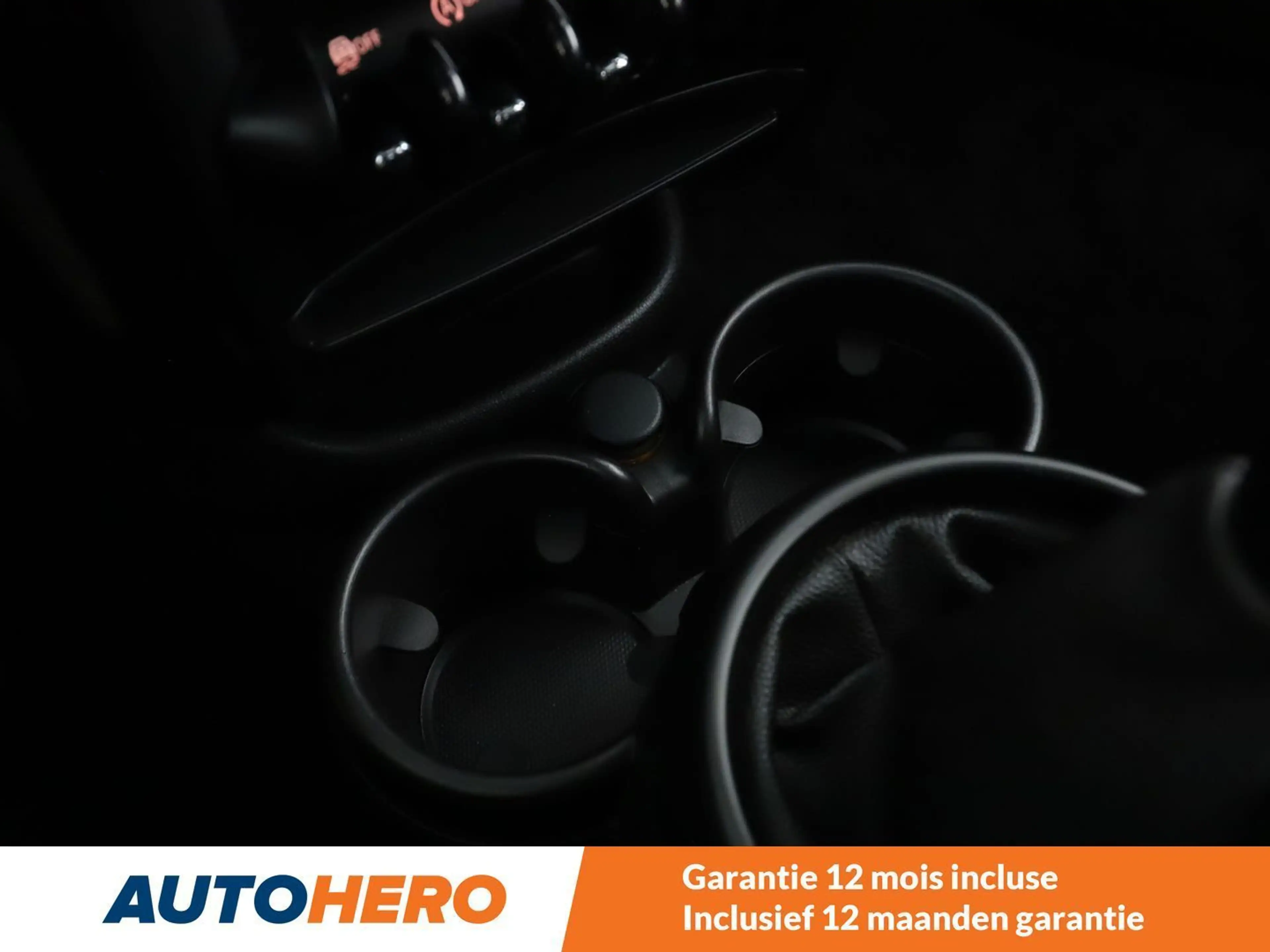 MINI One D Countryman One D — photo 12