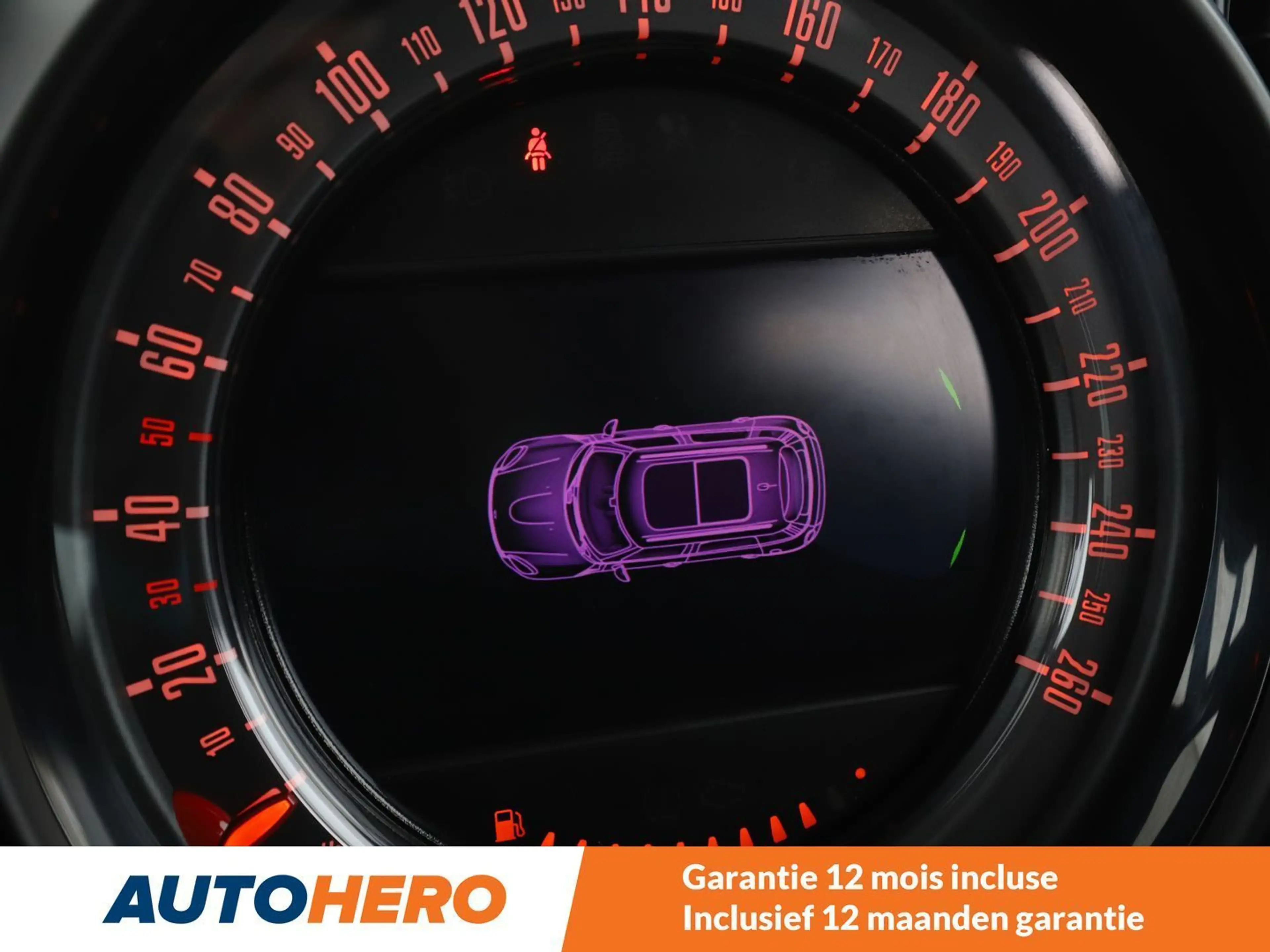 MINI One D Countryman One D — photo 9