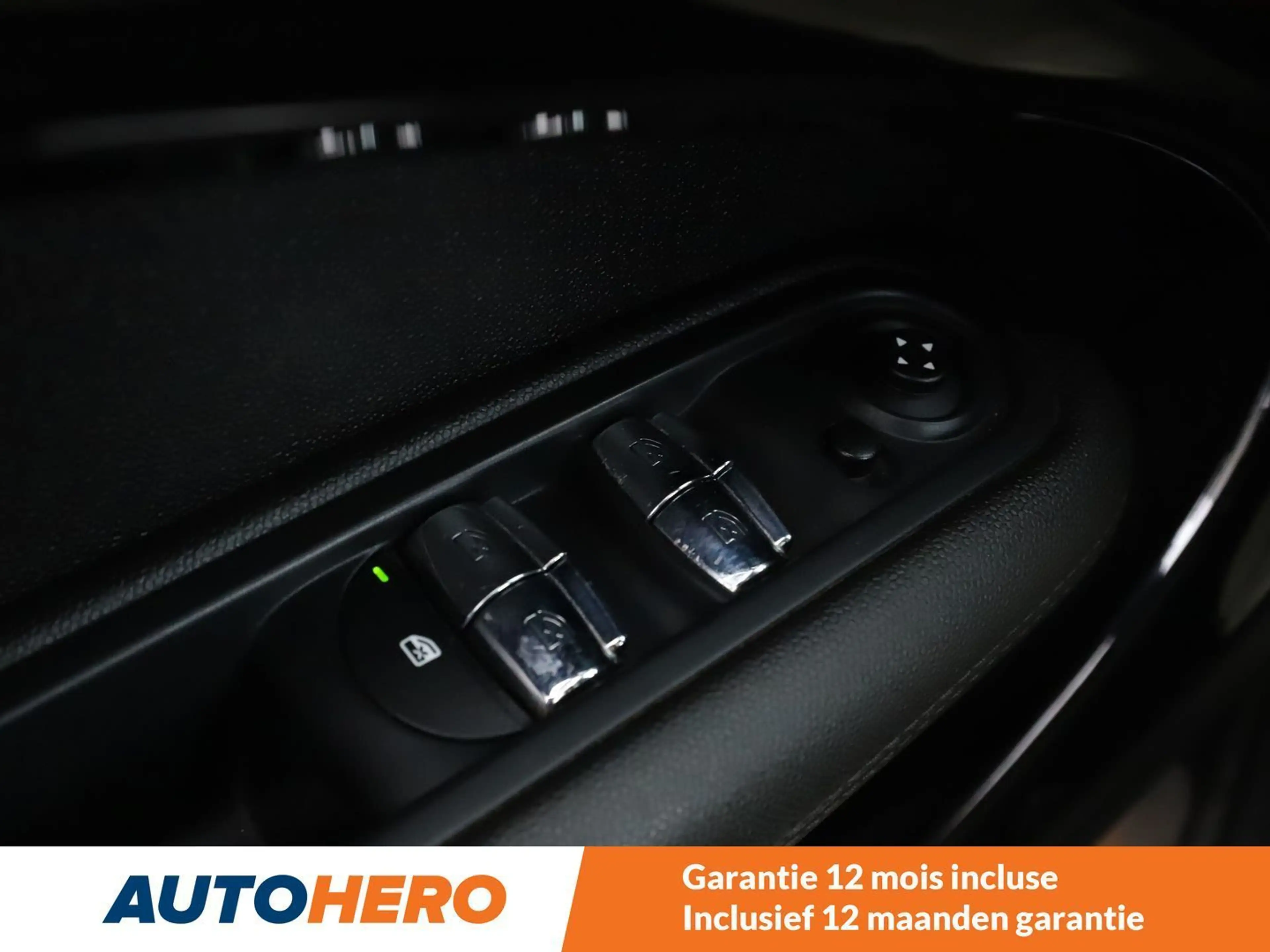 MINI One D Countryman One D — photo 13