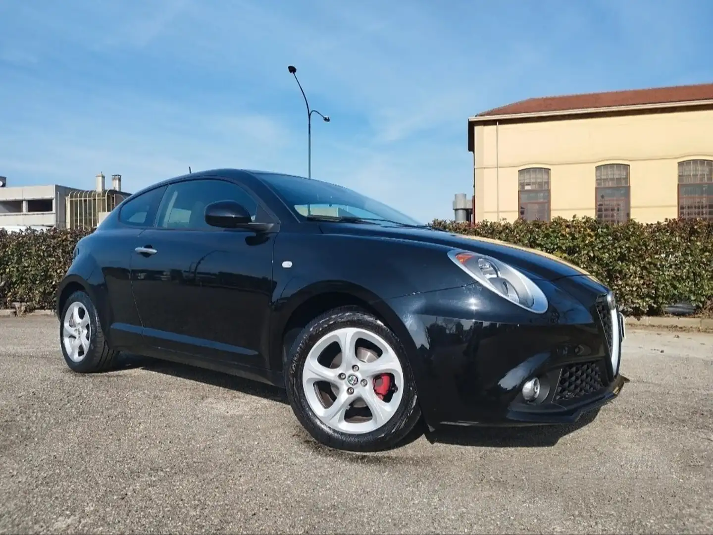 Alfa Romeo MiTo 1.4 Urban 78cv GPL km 67500 Schwarz - 1