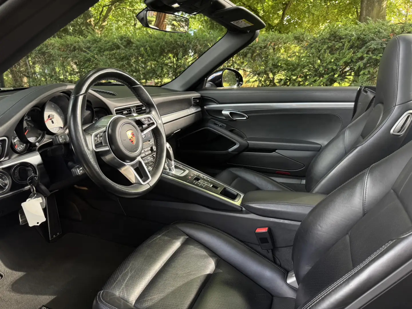 Porsche 991 Cabrio 3.0 Carrera 4S Noir - 2