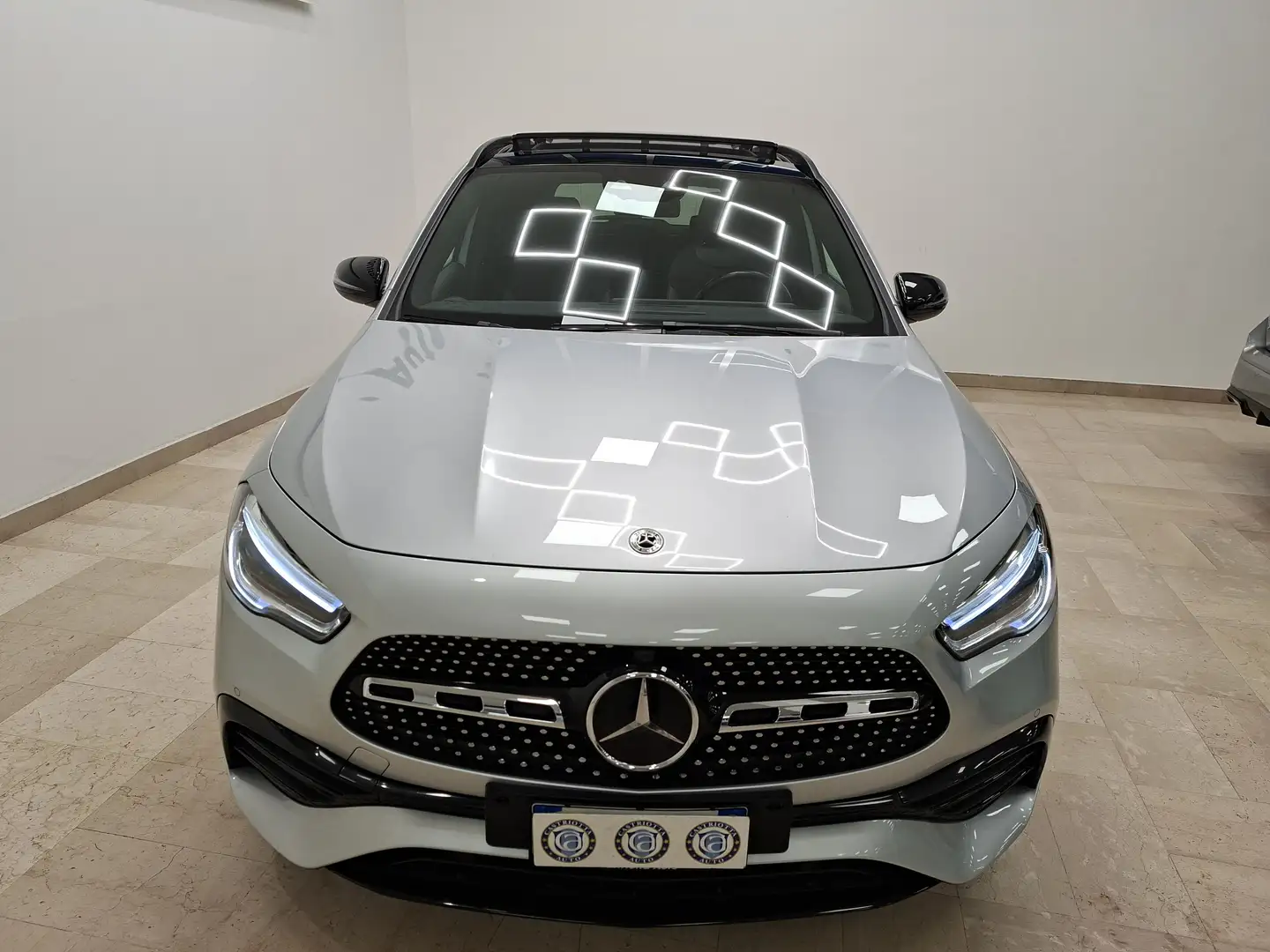Mercedes-Benz GLA 220 d Premium AMG 4matic auto Tetto Apribile - 2