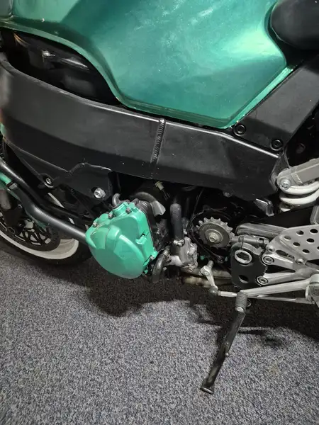 Honda CBR 900 RR - foto 3