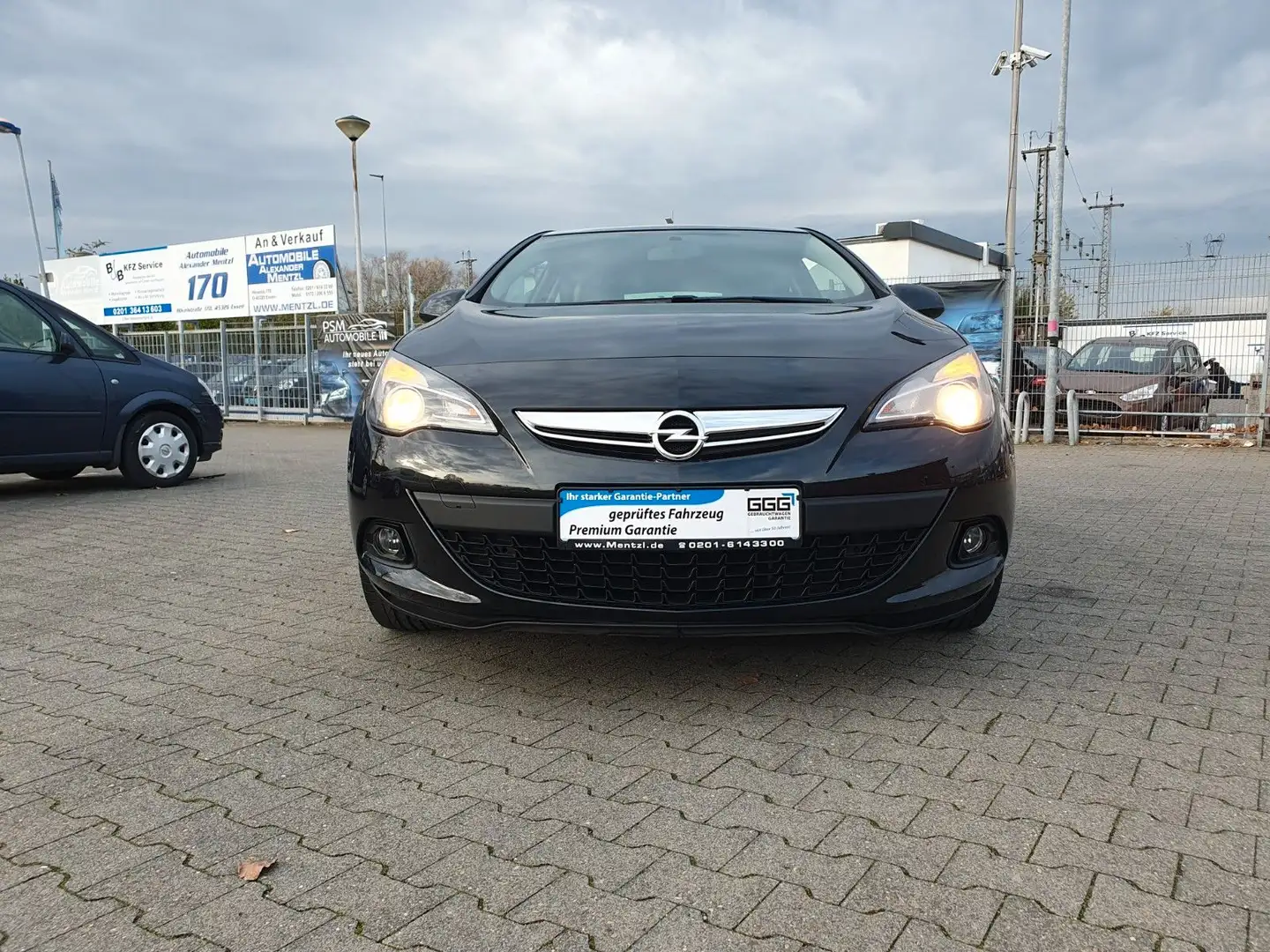 Opel Astra GTC 1.4 Turbo GARANTIE KLIMATRONIC NAVI Negro - 2