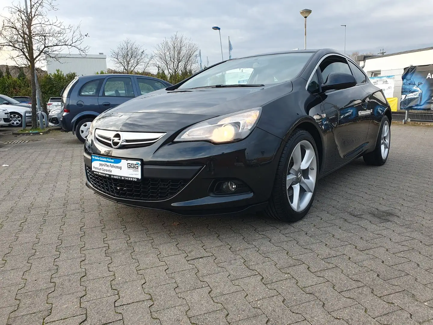 Opel Astra GTC 1.4 Turbo GARANTIE KLIMATRONIC NAVI Negro - 1