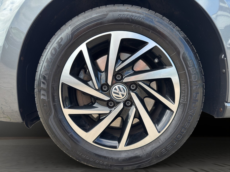 Volkswagen Touran 1.6 TDI BMT Join ACC*NAVI*AHK*SHZ Klima Navi — photo 10