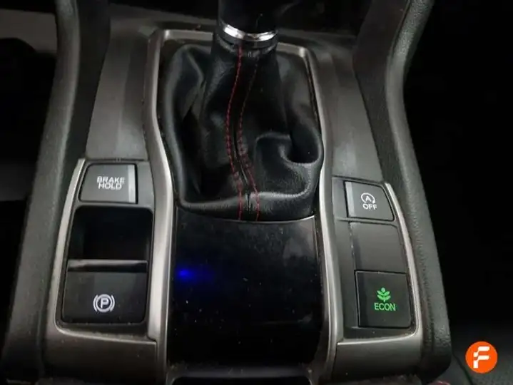 Honda Civic 1.0 VTEC Turbo Elegance 2020, foto 17